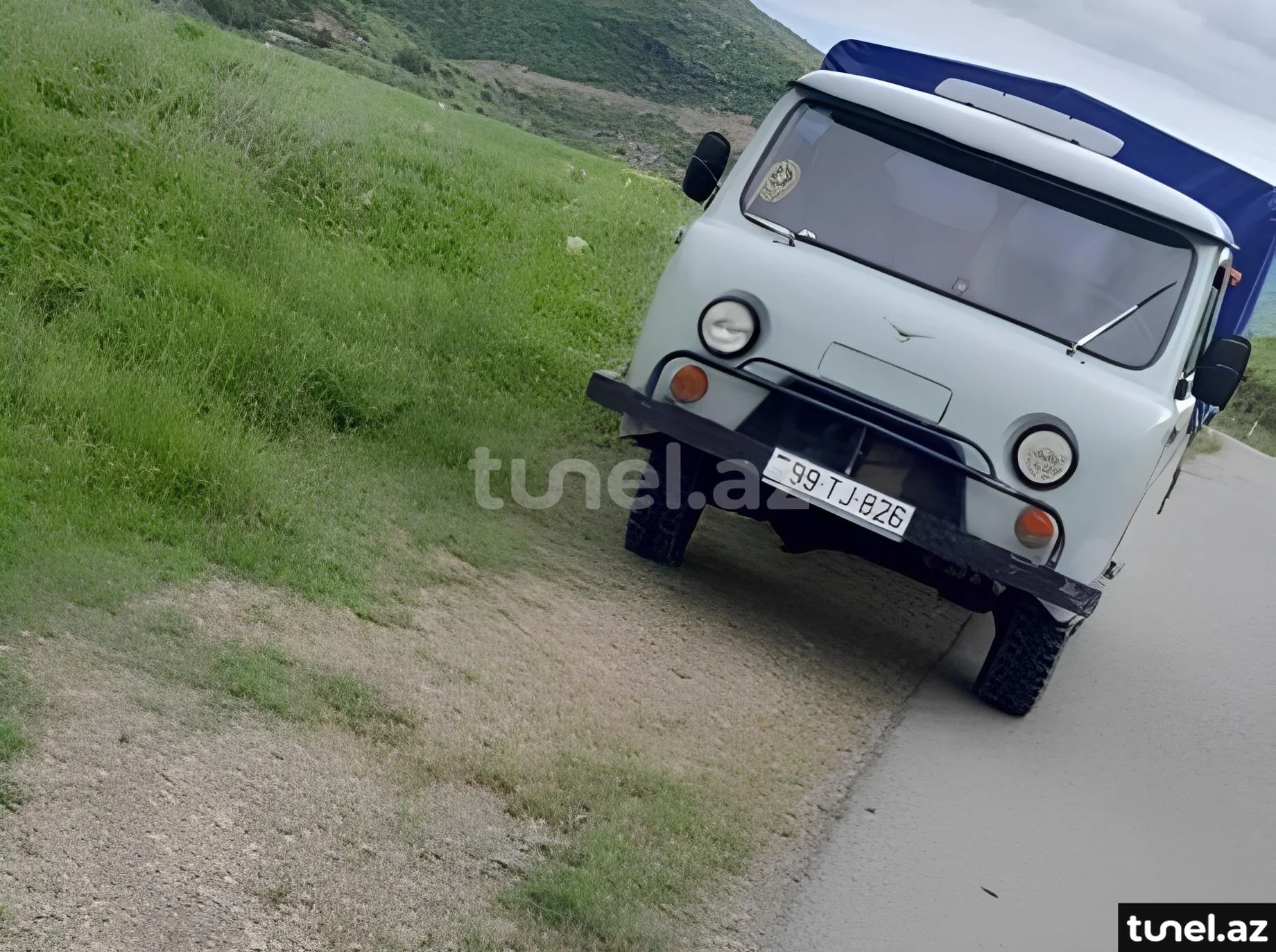UAZ 3303 1998