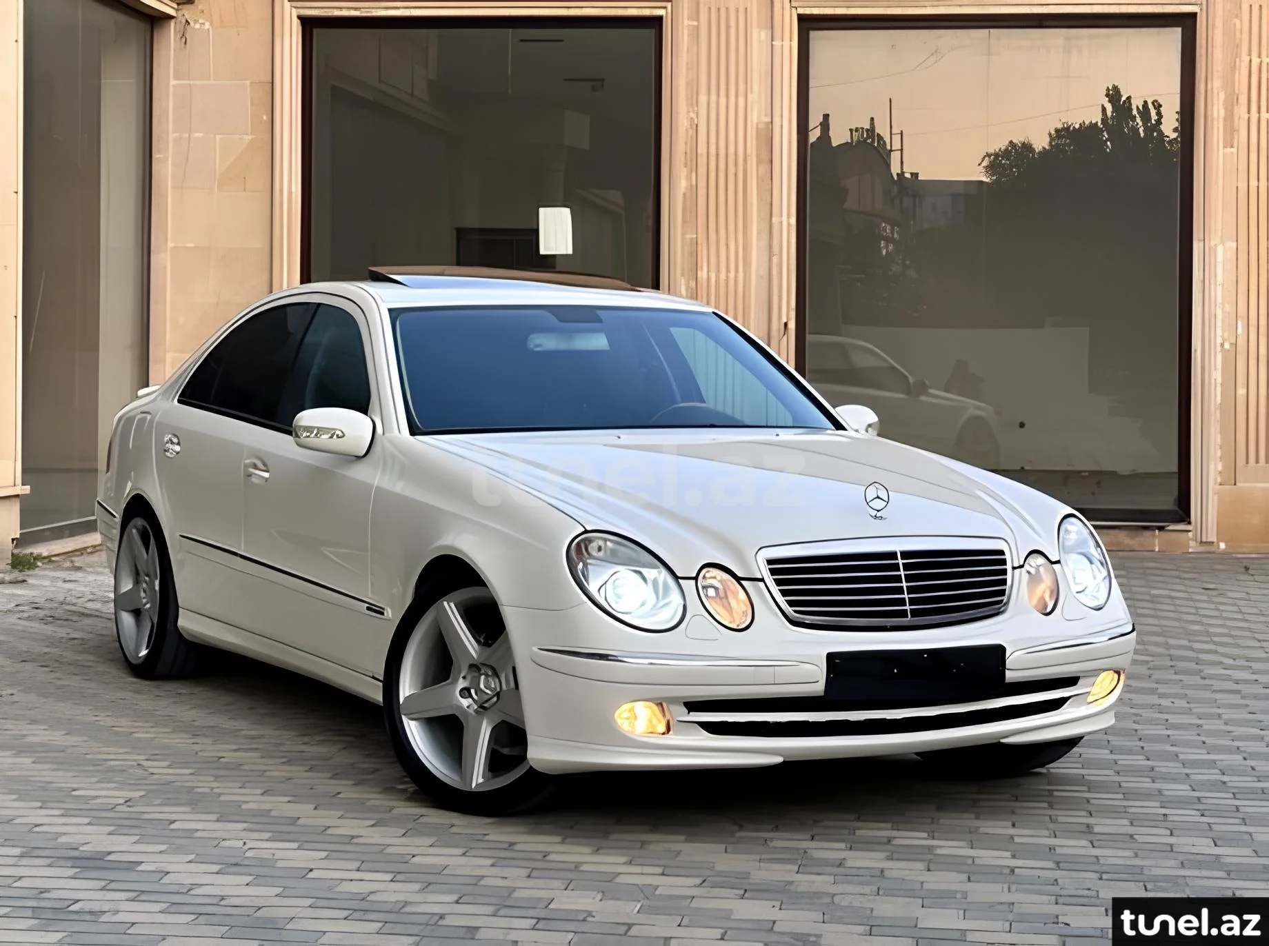 Mercedes E 320 2003