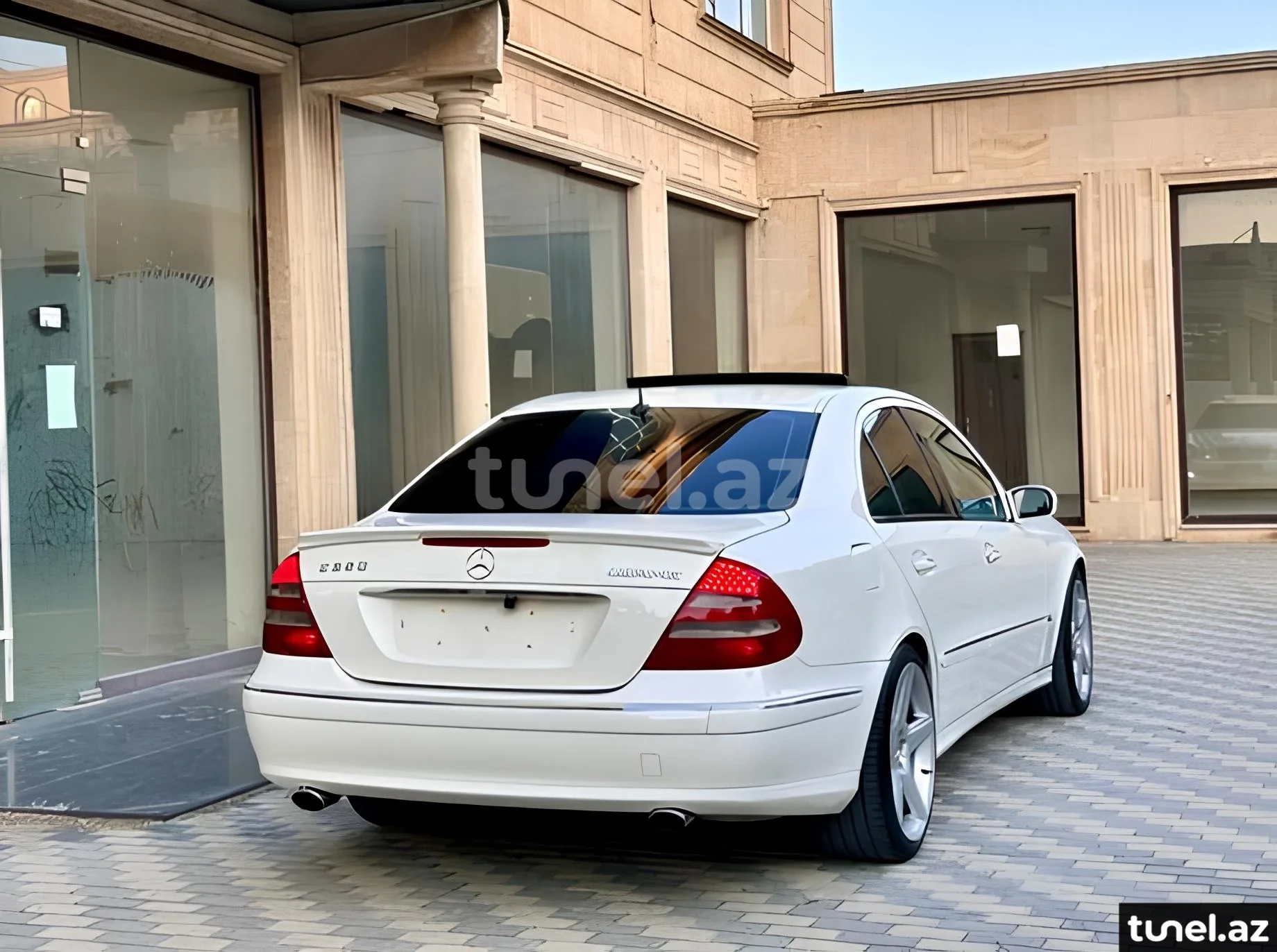 Mercedes E 320 2003