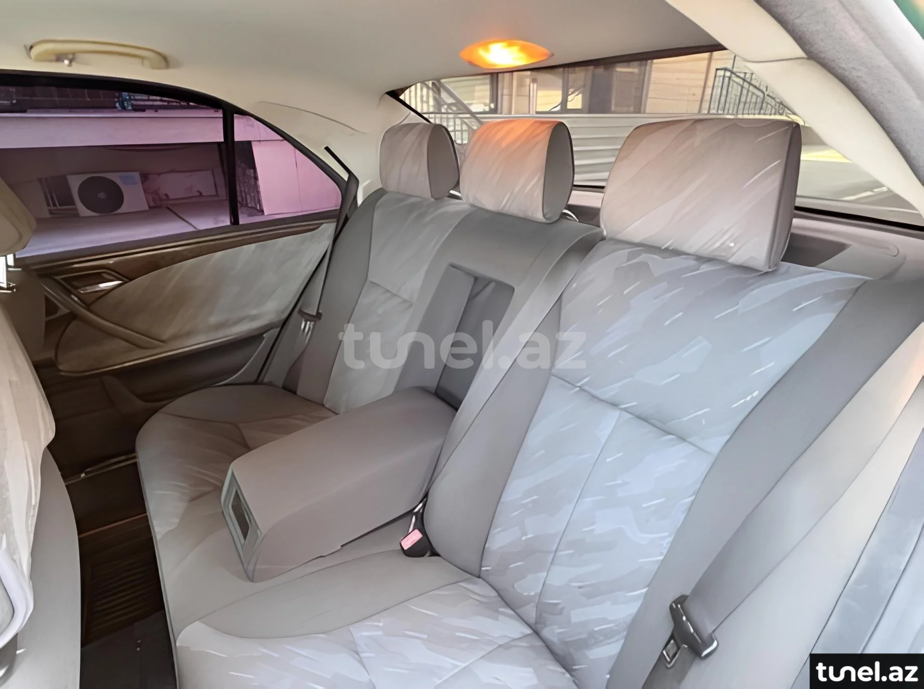 Mercedes E 220 2000
