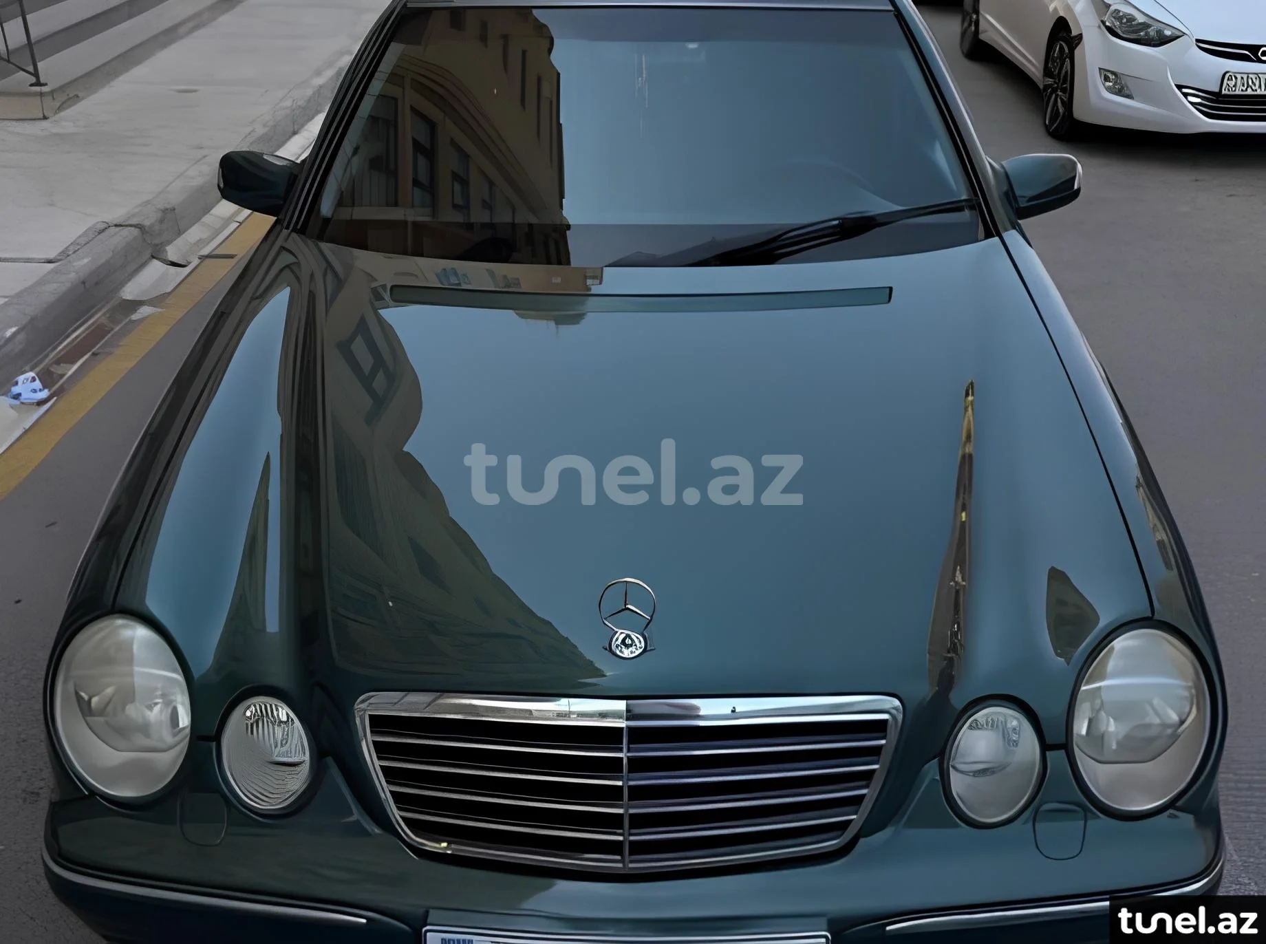 Mercedes E 220 2000