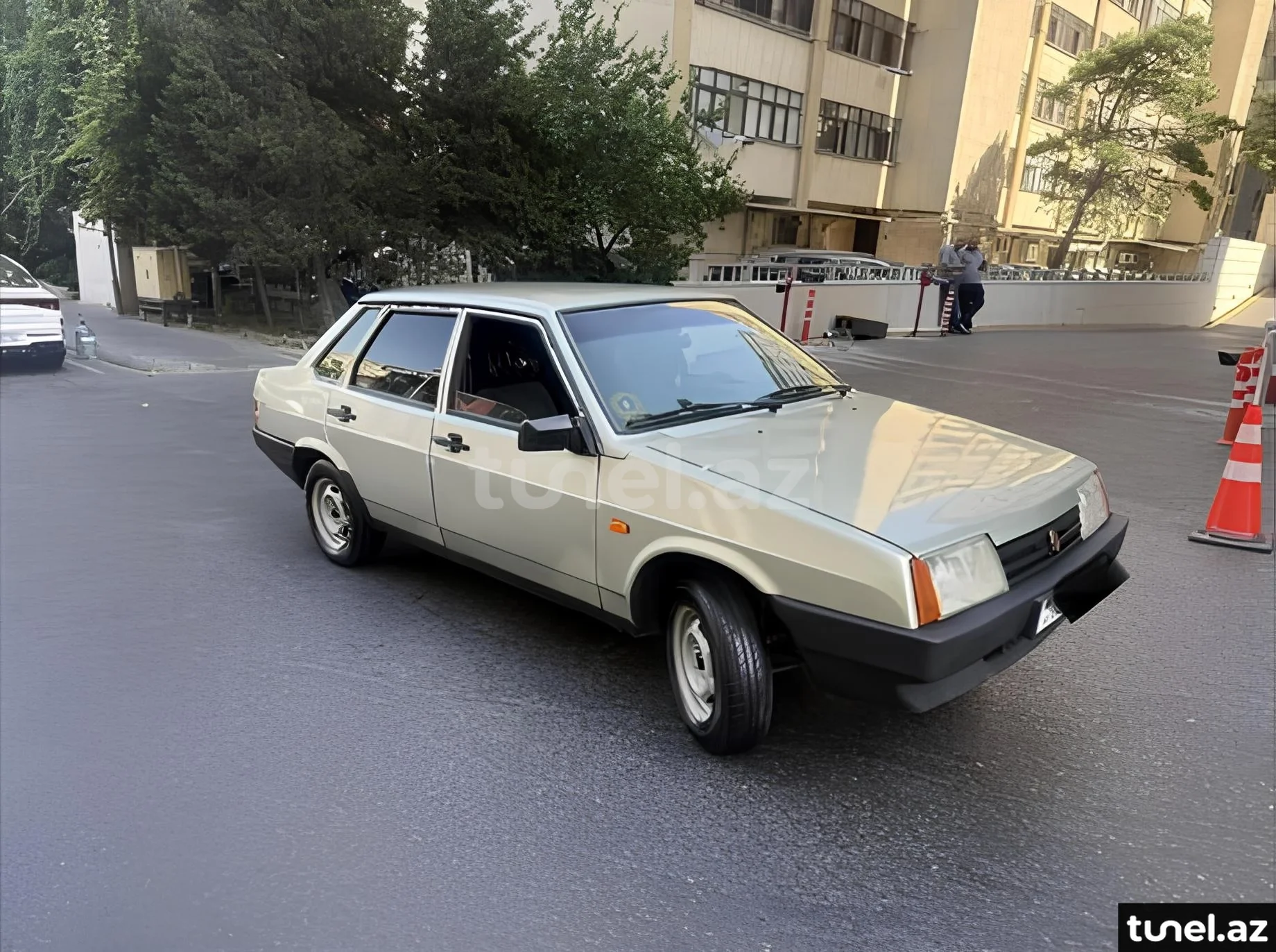 LADA (VAZ) 21099 2004