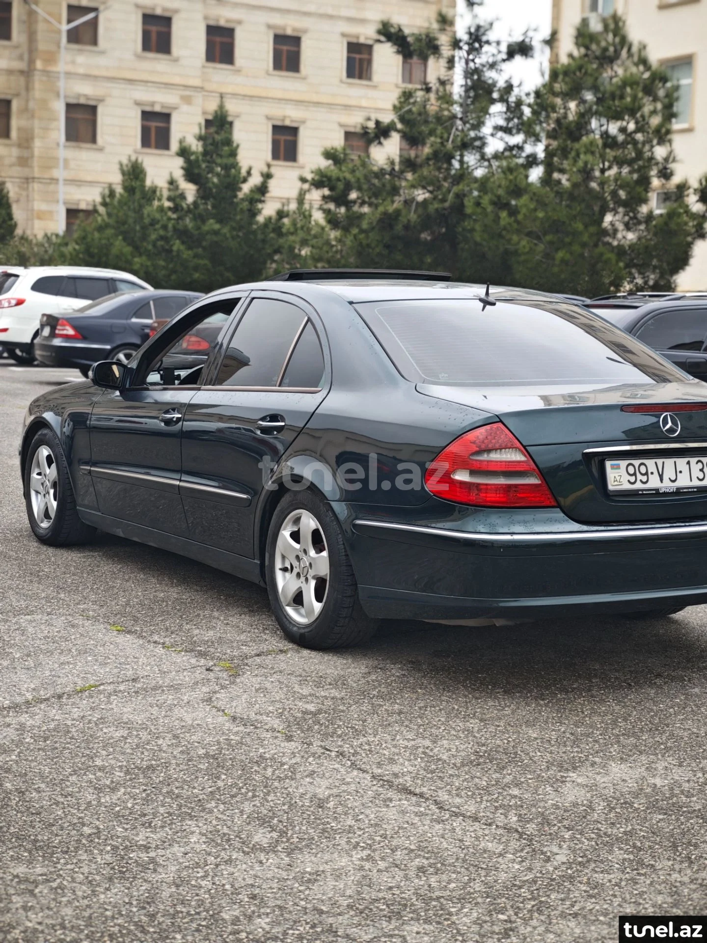 Mercedes E 220 2002