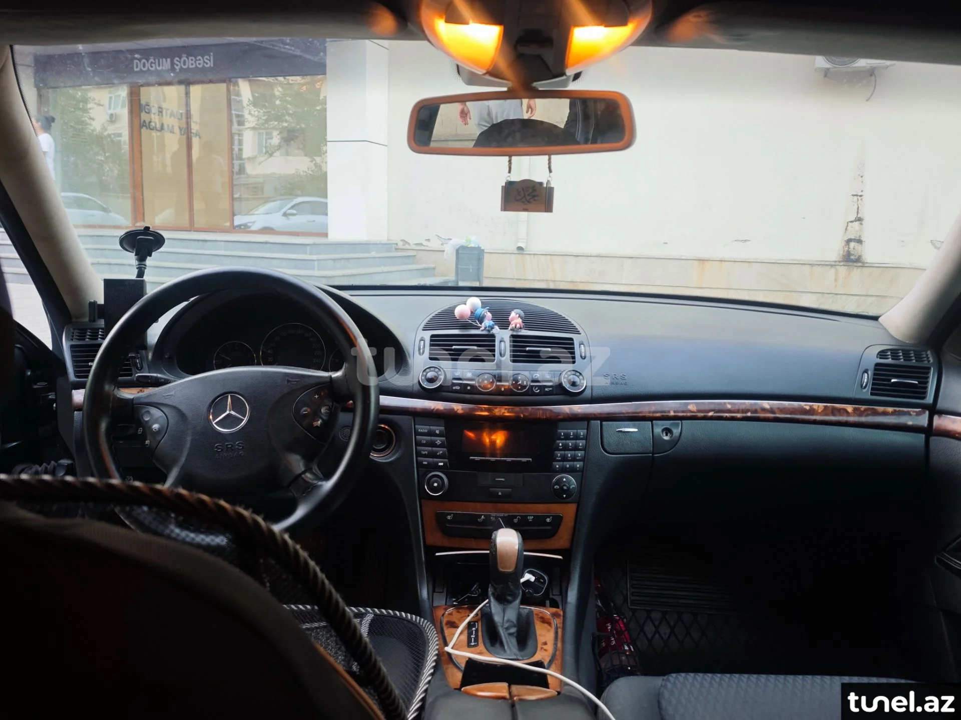 Mercedes E 220 2002