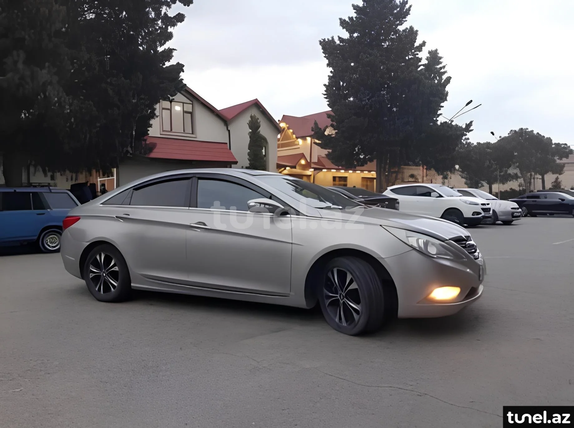Hyundai Sonata 2010