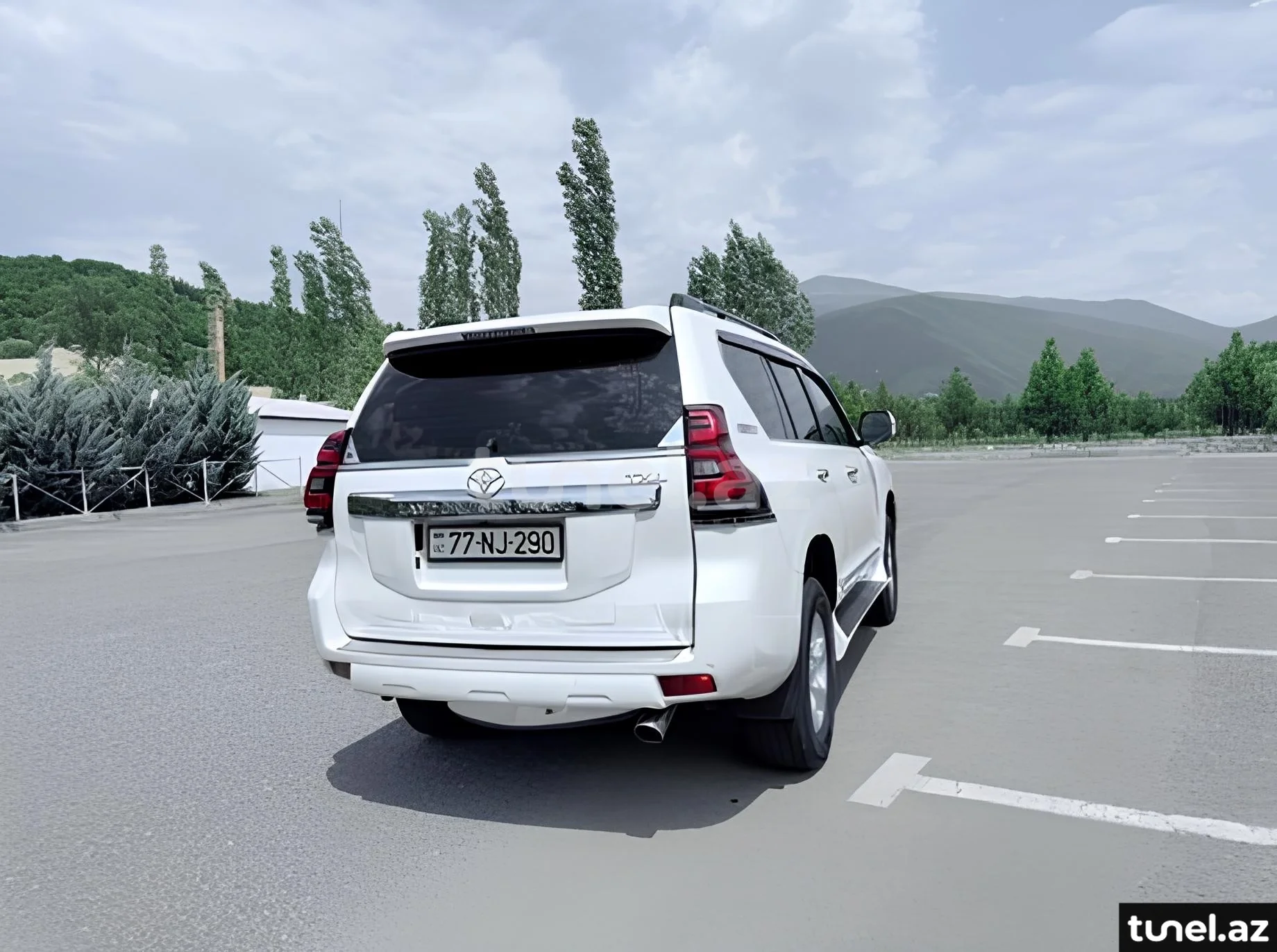 Toyota Land Cruiser Prado 2010