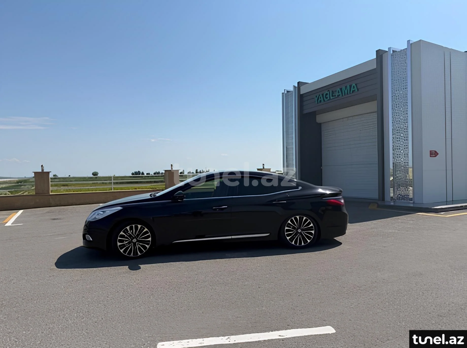 Hyundai Grandeur 2011