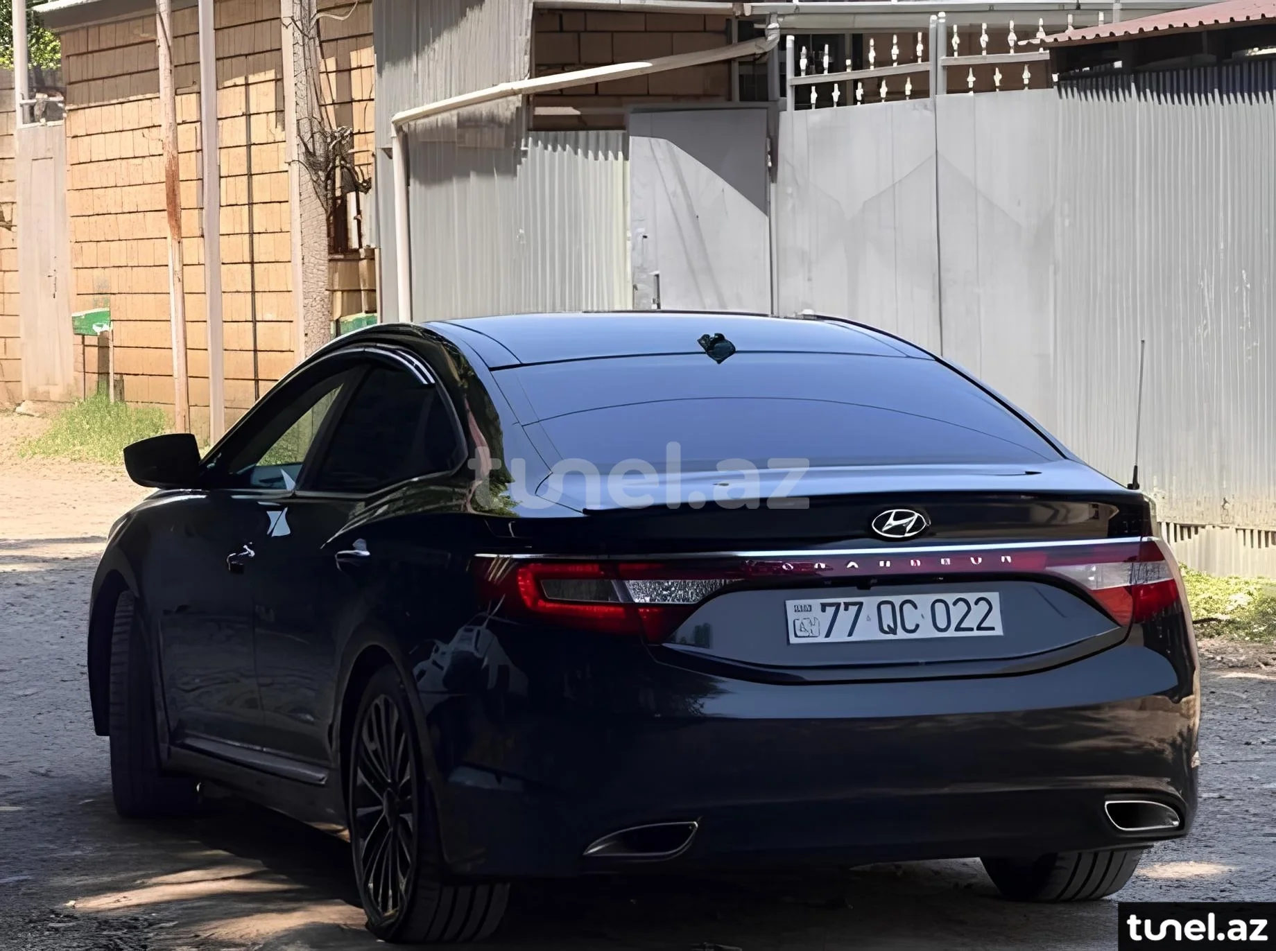 Hyundai Grandeur 2011