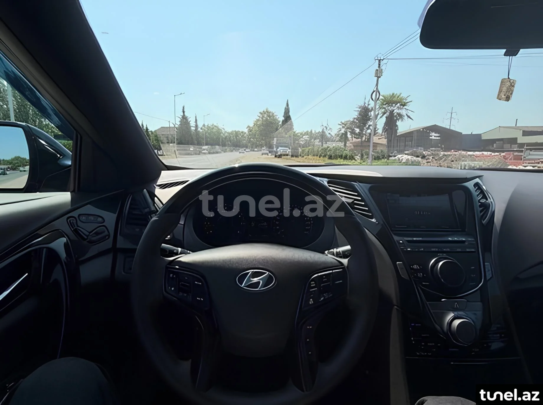 Hyundai Grandeur 2011