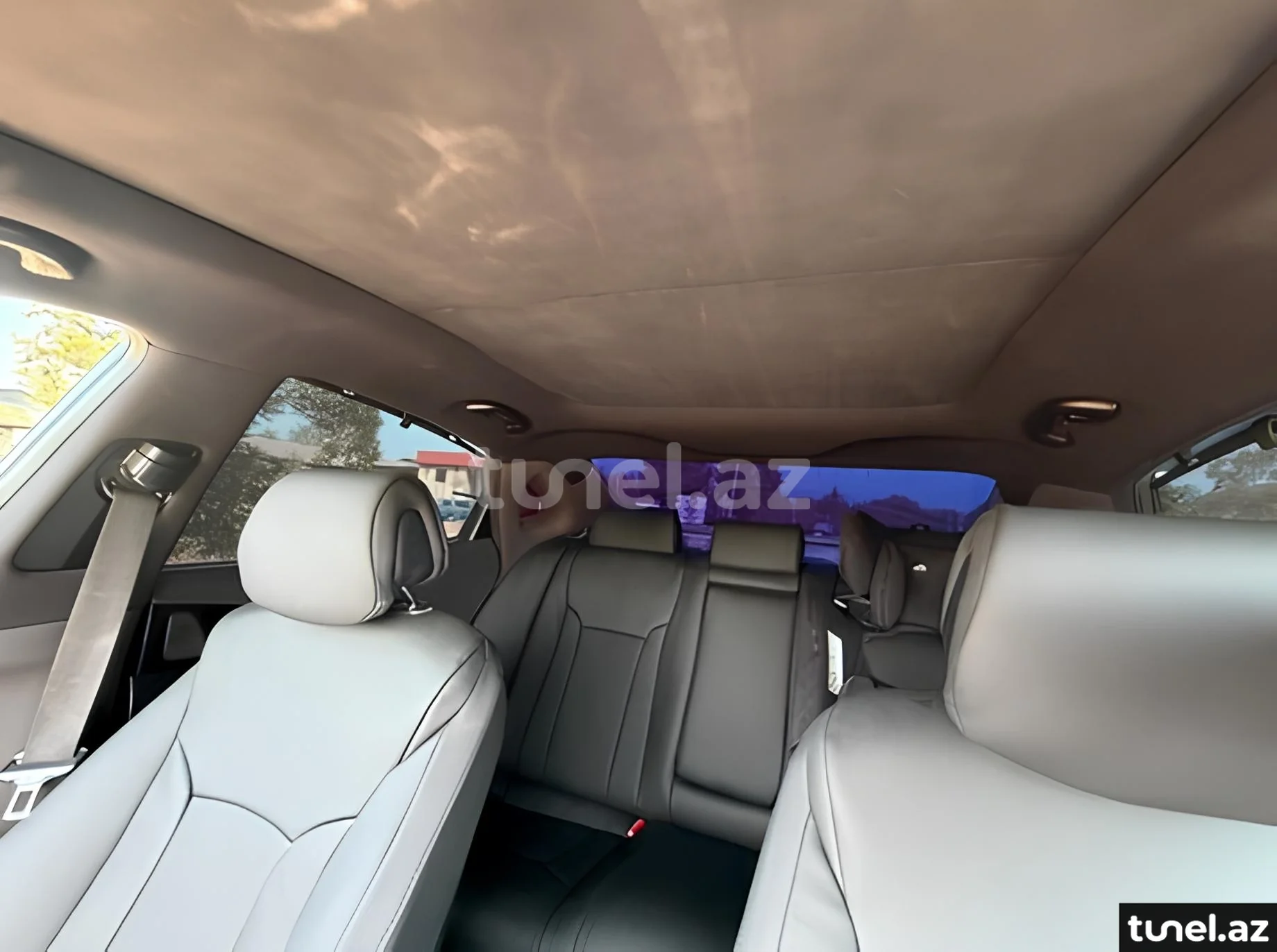 Hyundai Grandeur 2011