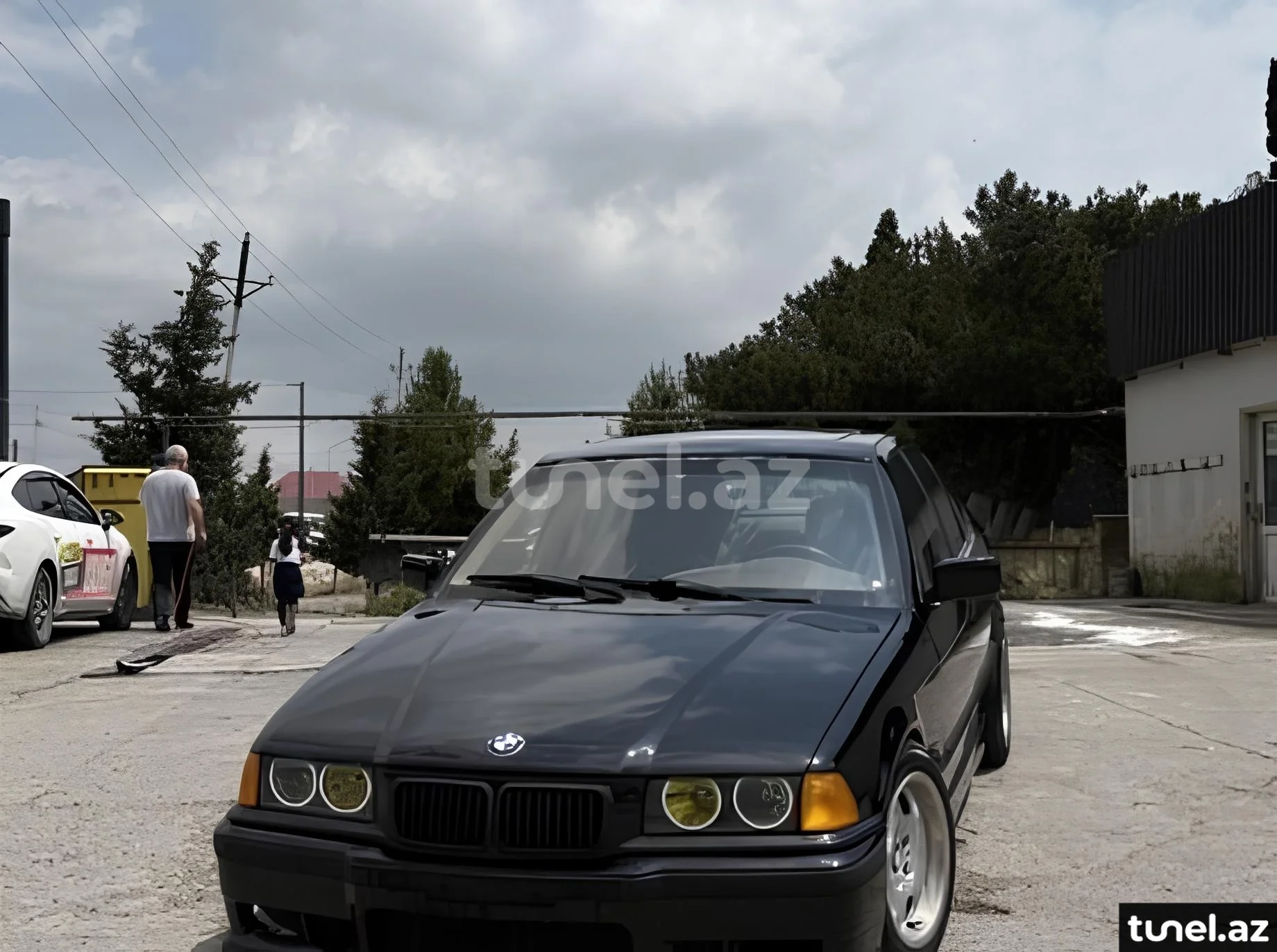 BMW 328 1995