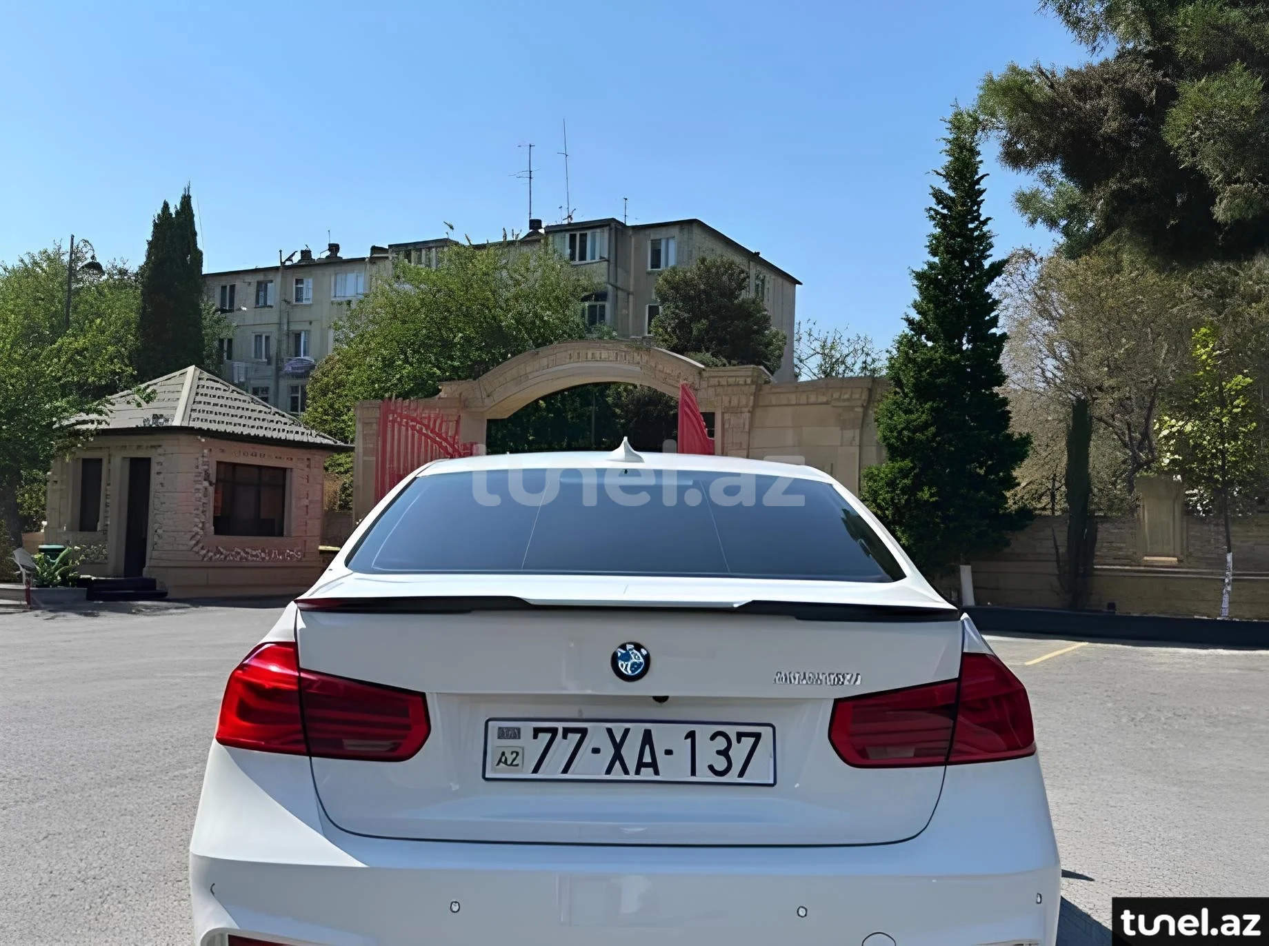 BMW 328 2016