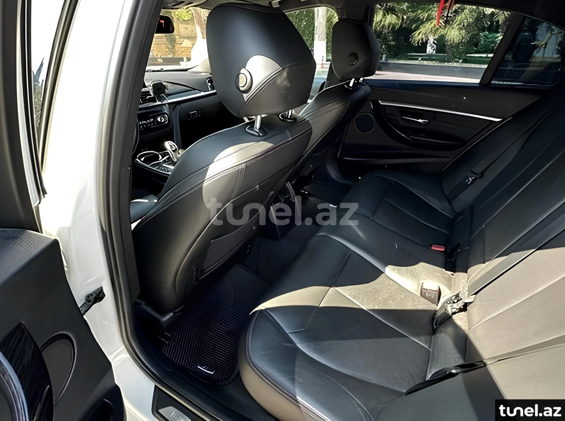 BMW 328 2016