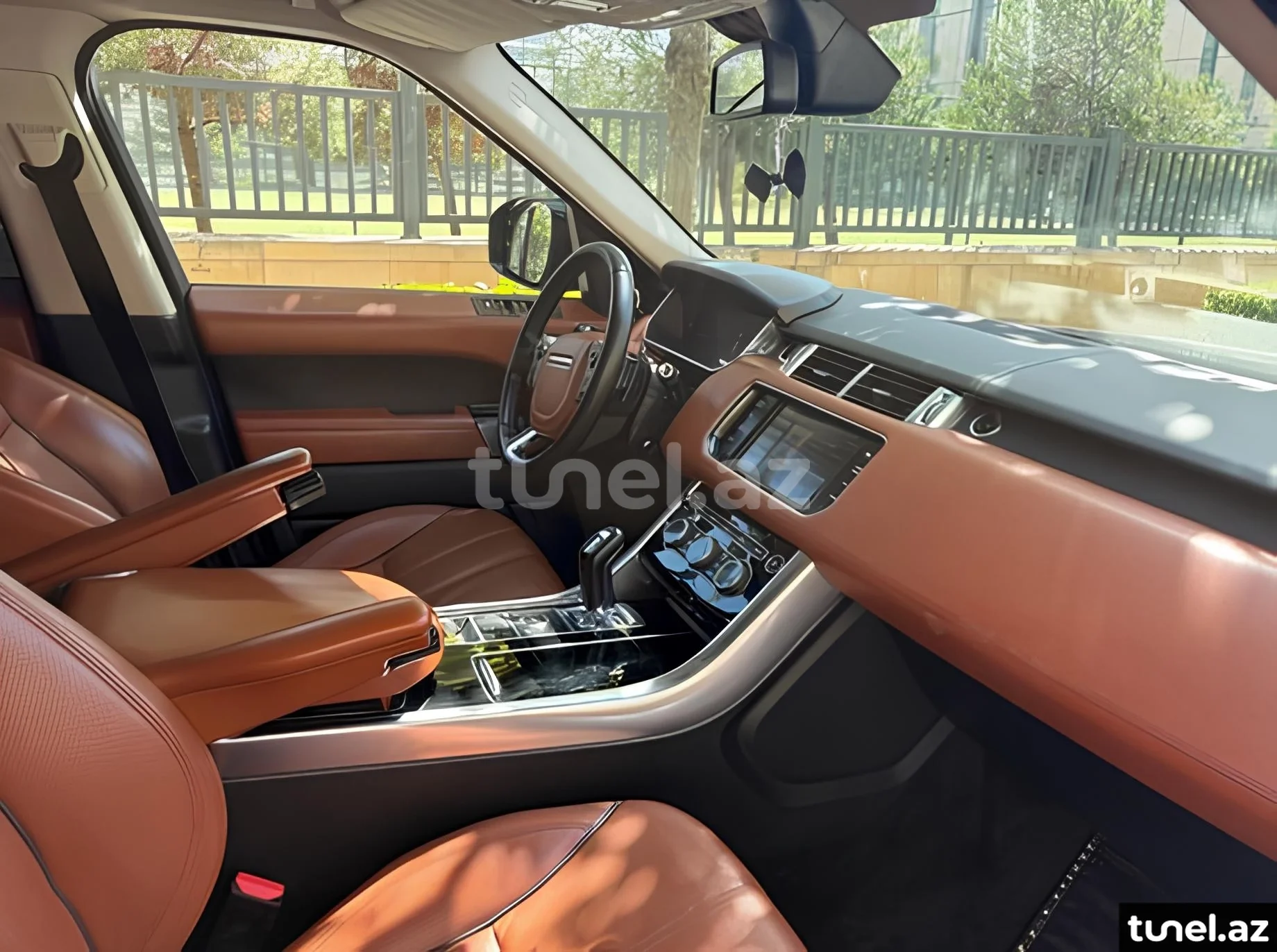 Land Rover RR Sport 2013