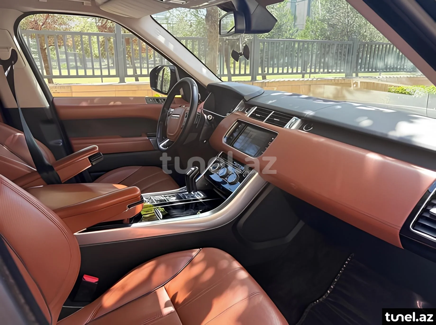 Land Rover RR Sport 2013