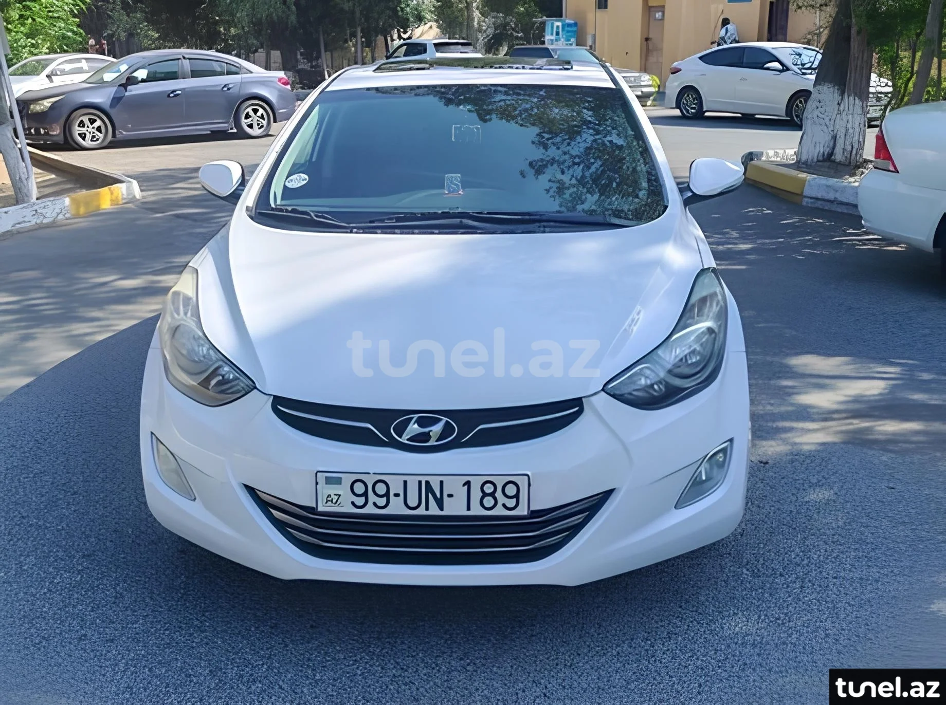 Hyundai Elantra 2013