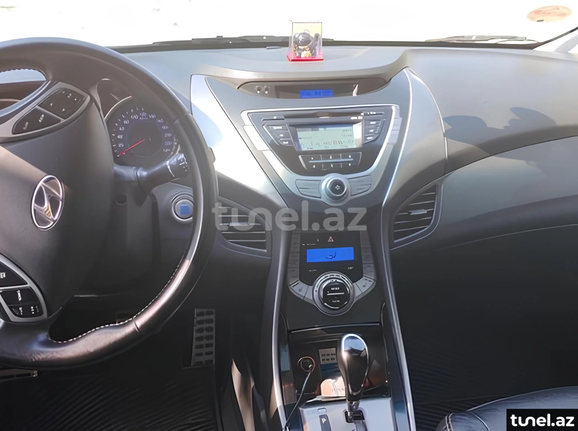 Hyundai Elantra 2013