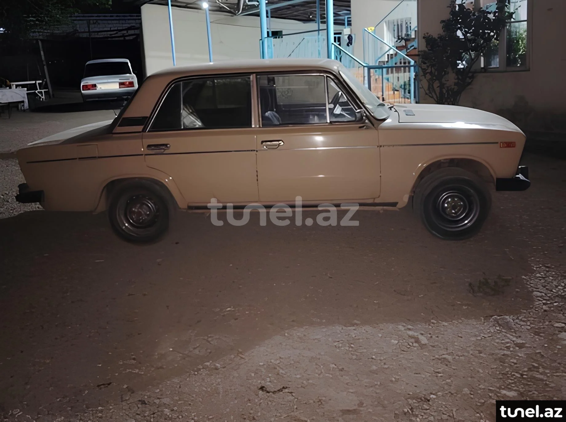 LADA (VAZ) 2106 1988