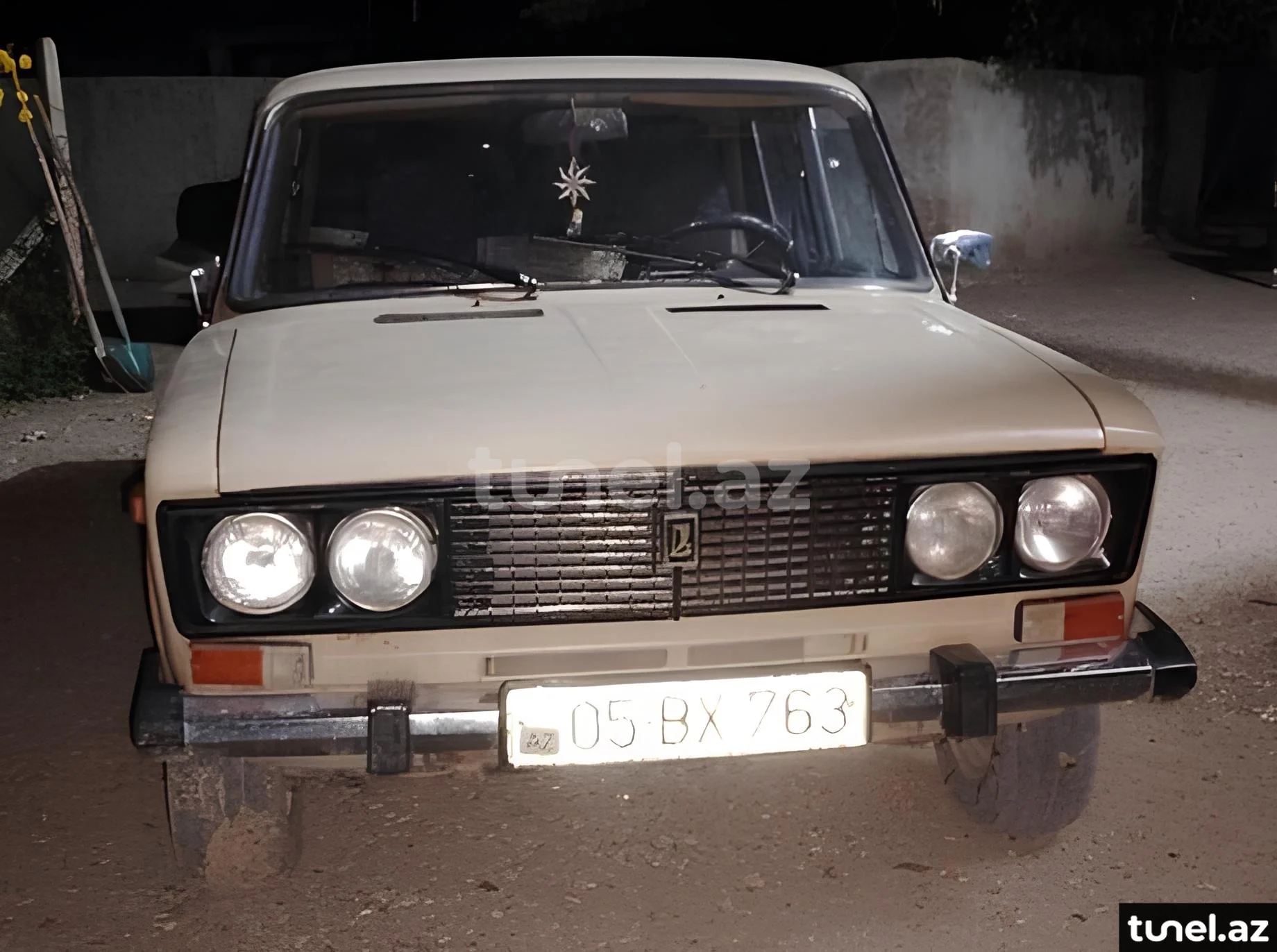 LADA (VAZ) 2106 1988