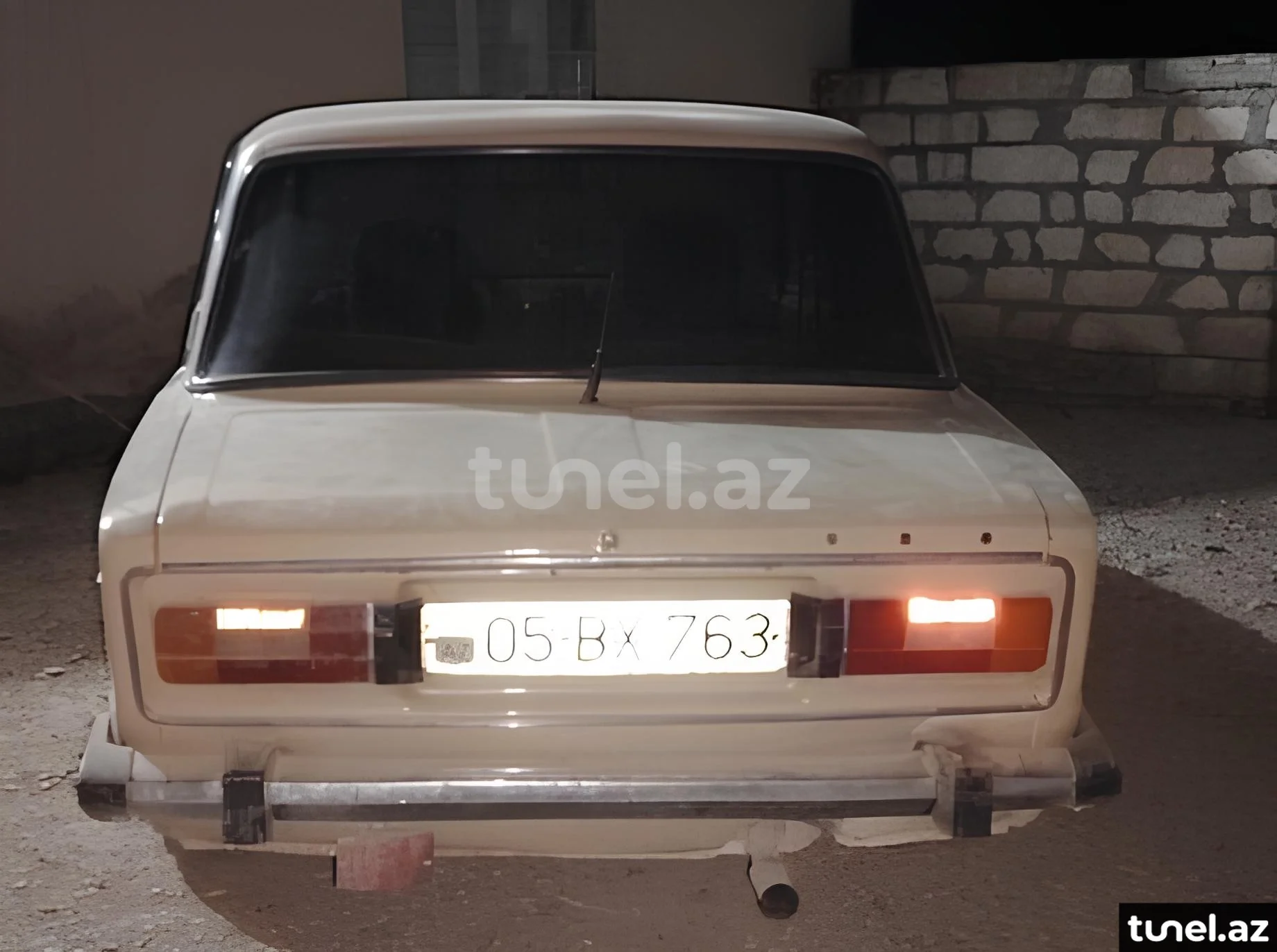 LADA (VAZ) 2106 1988