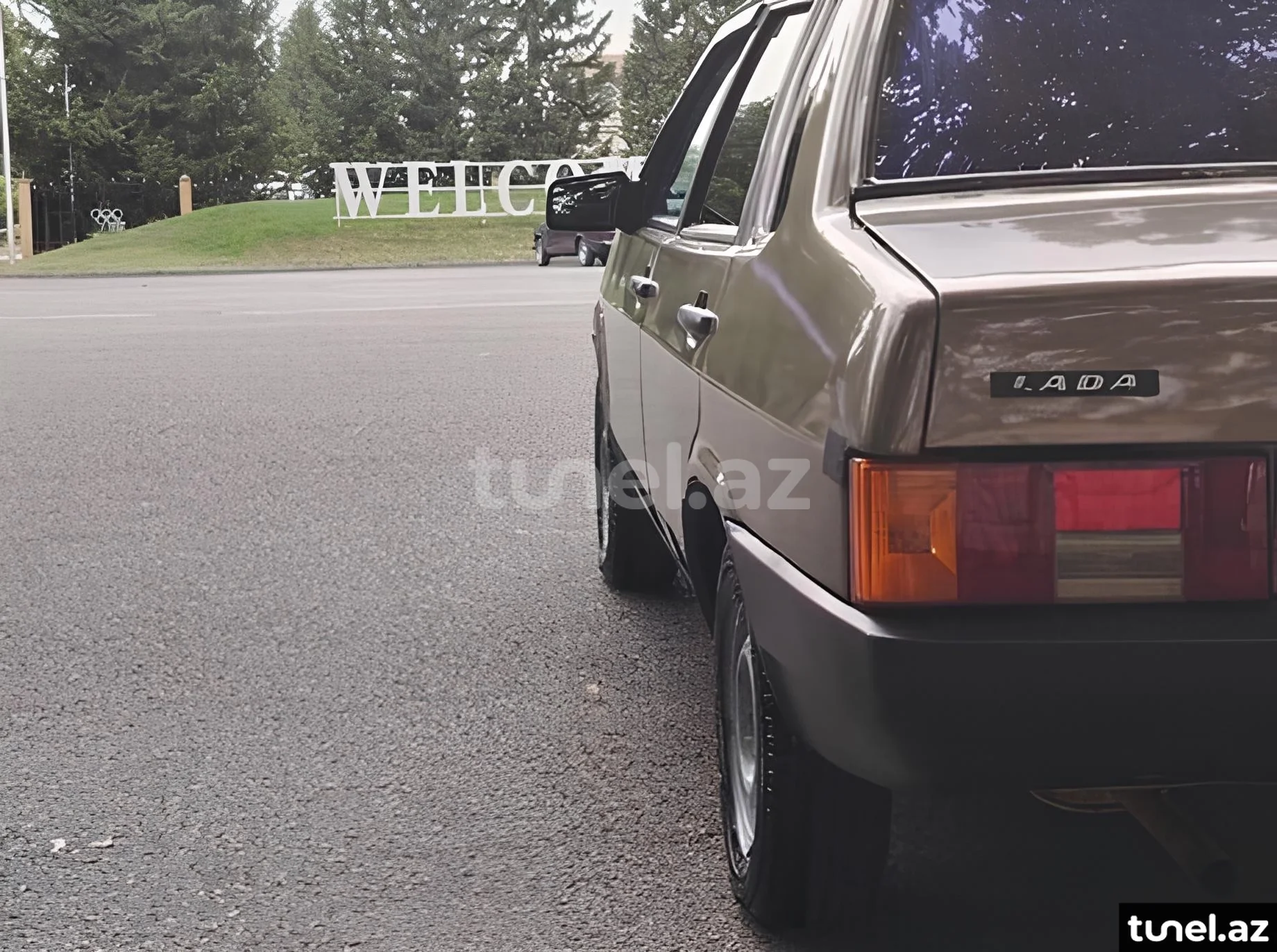 LADA (VAZ) 21099 2001