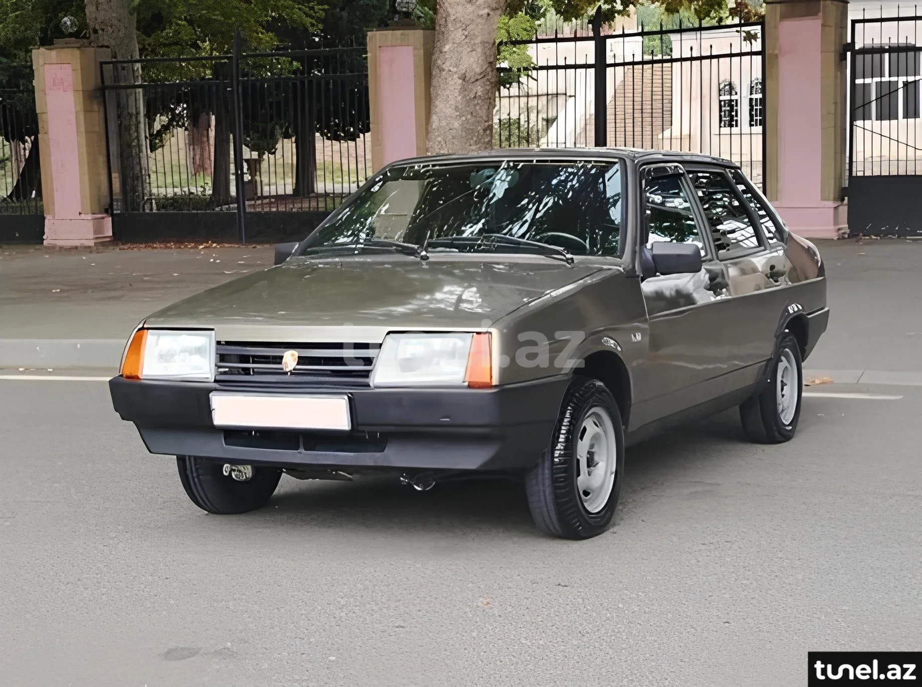 LADA (VAZ) 21099 2001