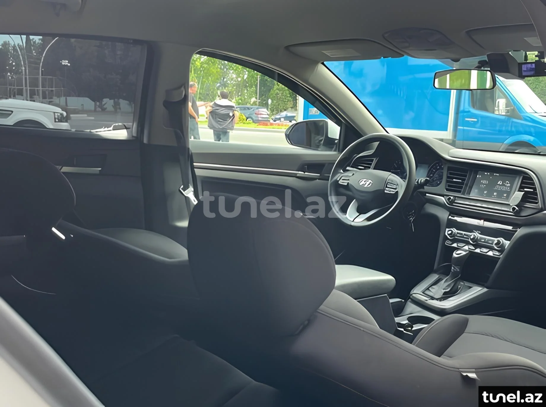 Hyundai Elantra 2019