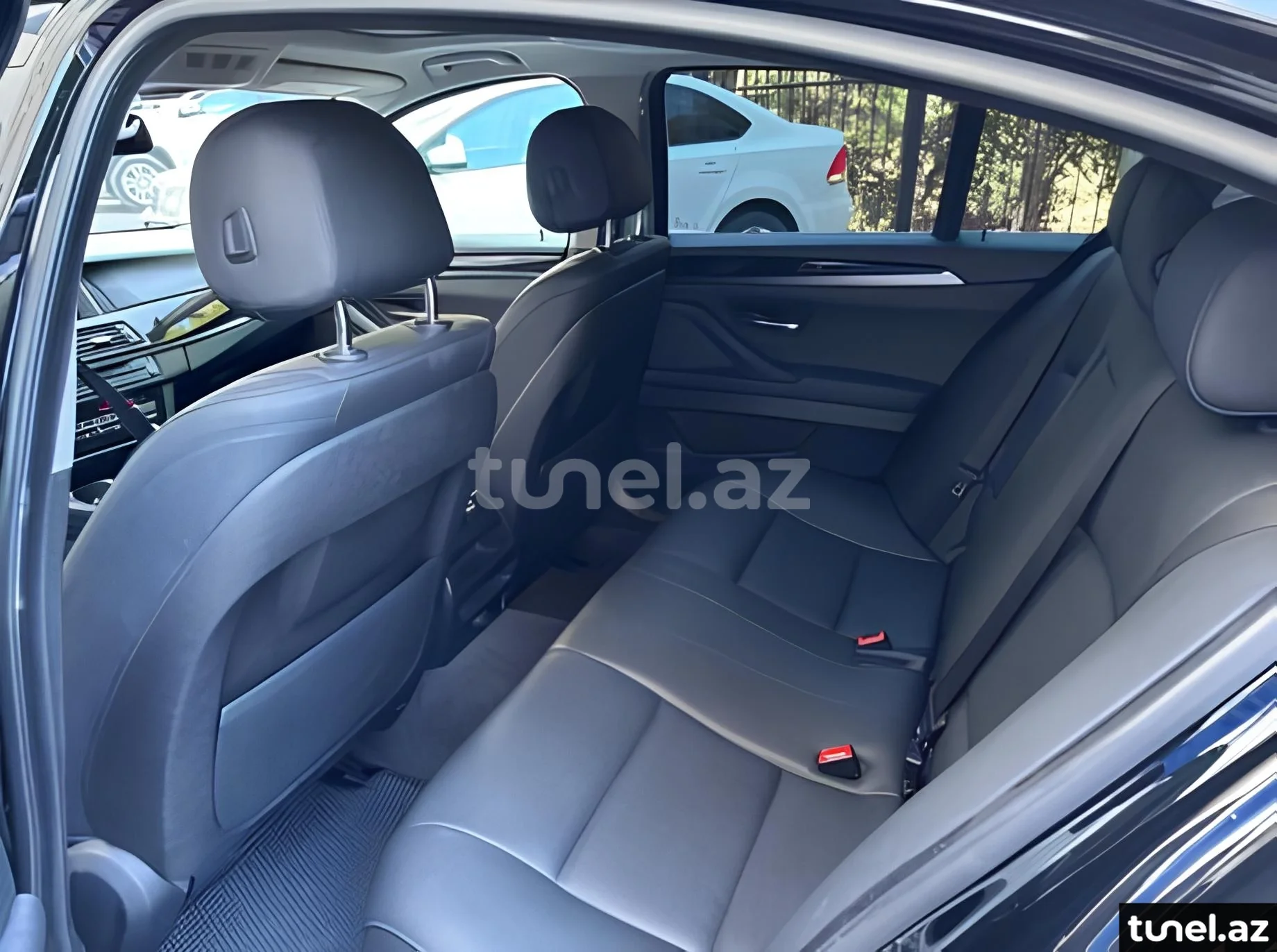 BMW 528 2015