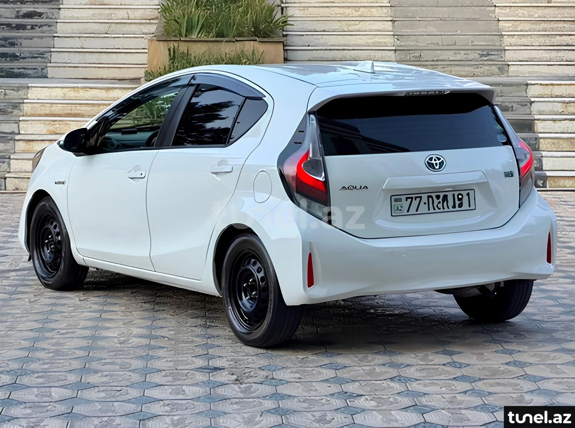 Toyota Aqua 2017