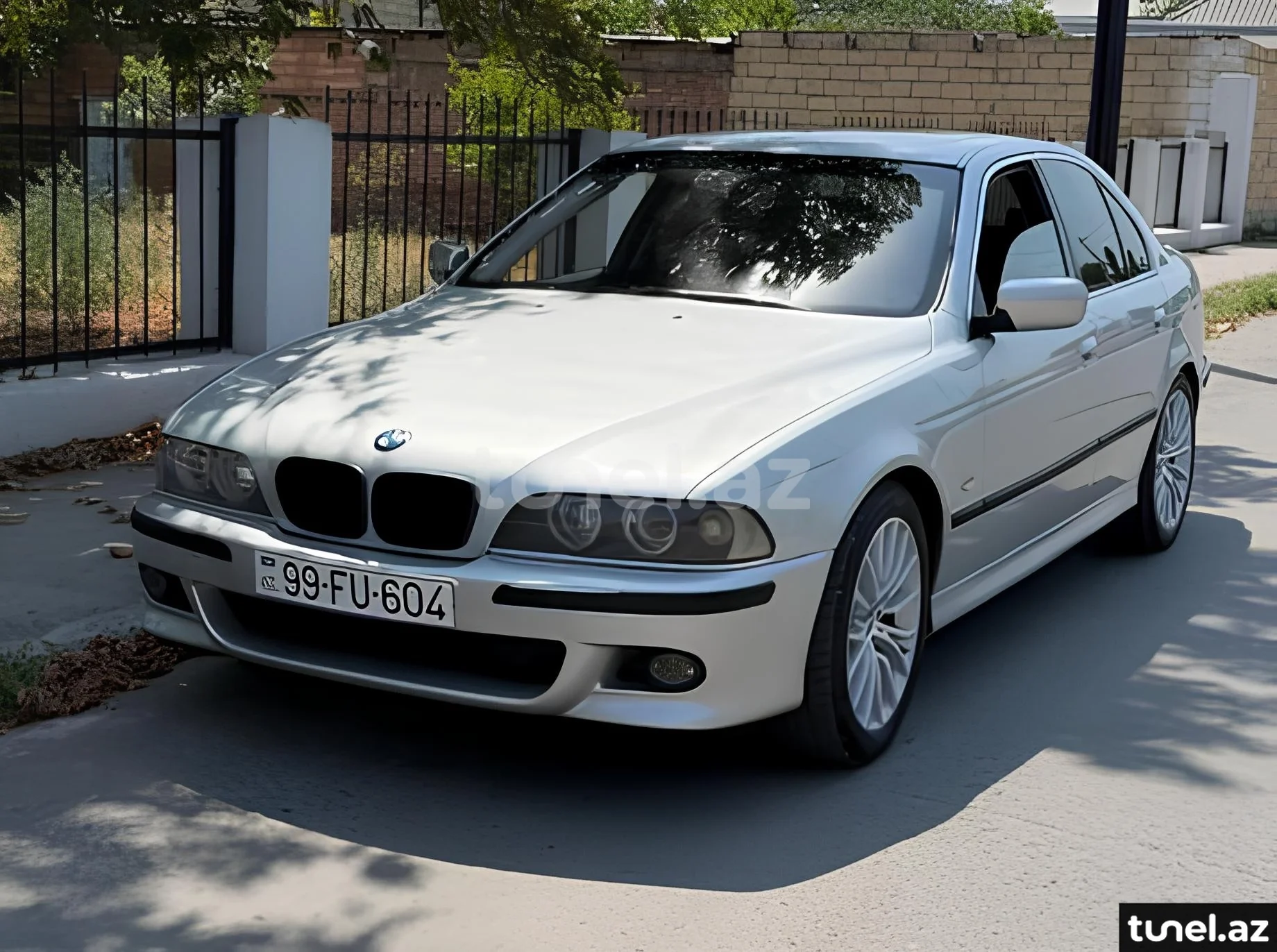 BMW 525 2000