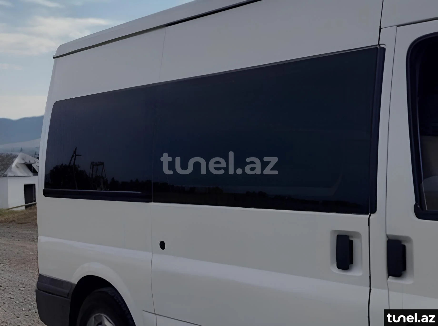 Ford Transit 2000