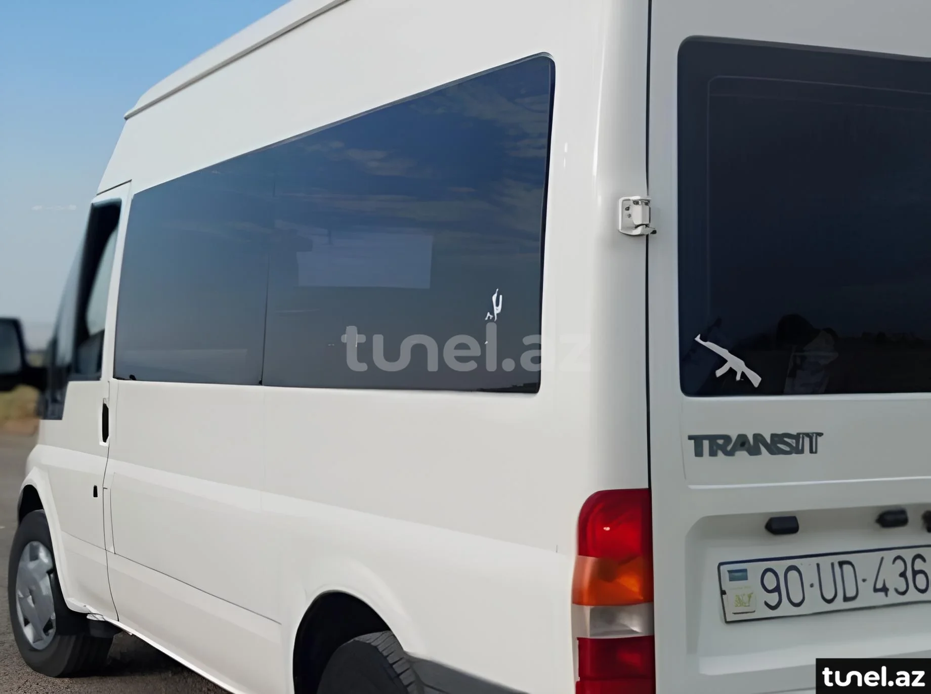 Ford Transit 2000