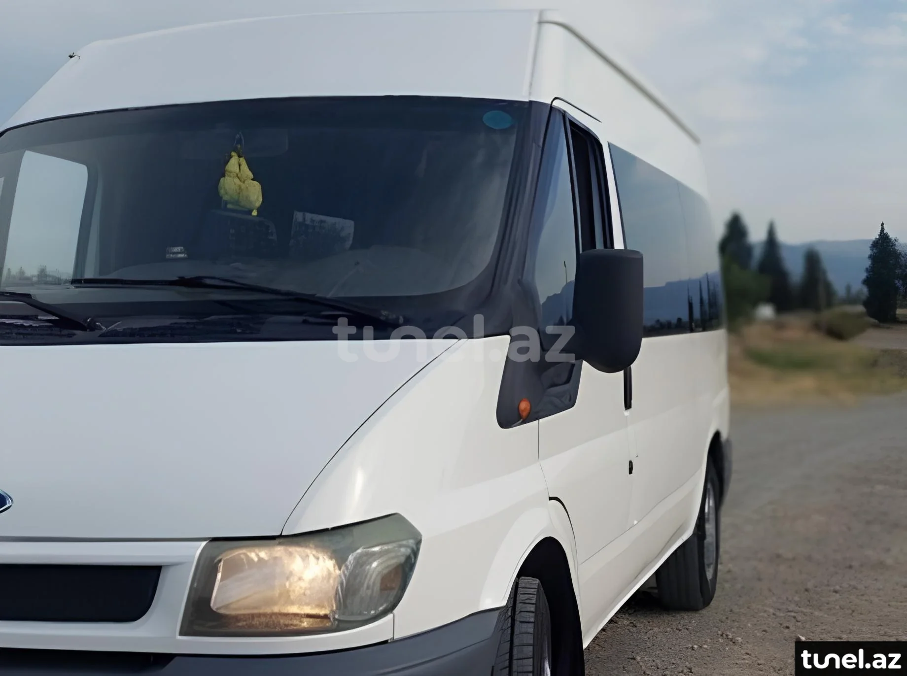 Ford Transit 2000