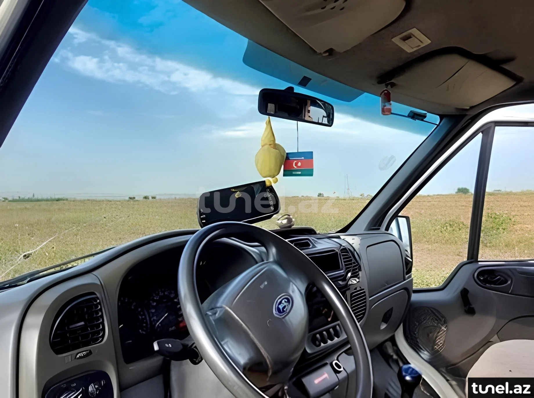 Ford Transit 2000
