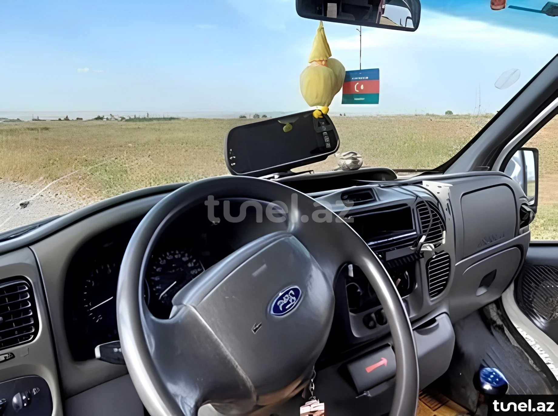 Ford Transit 2000