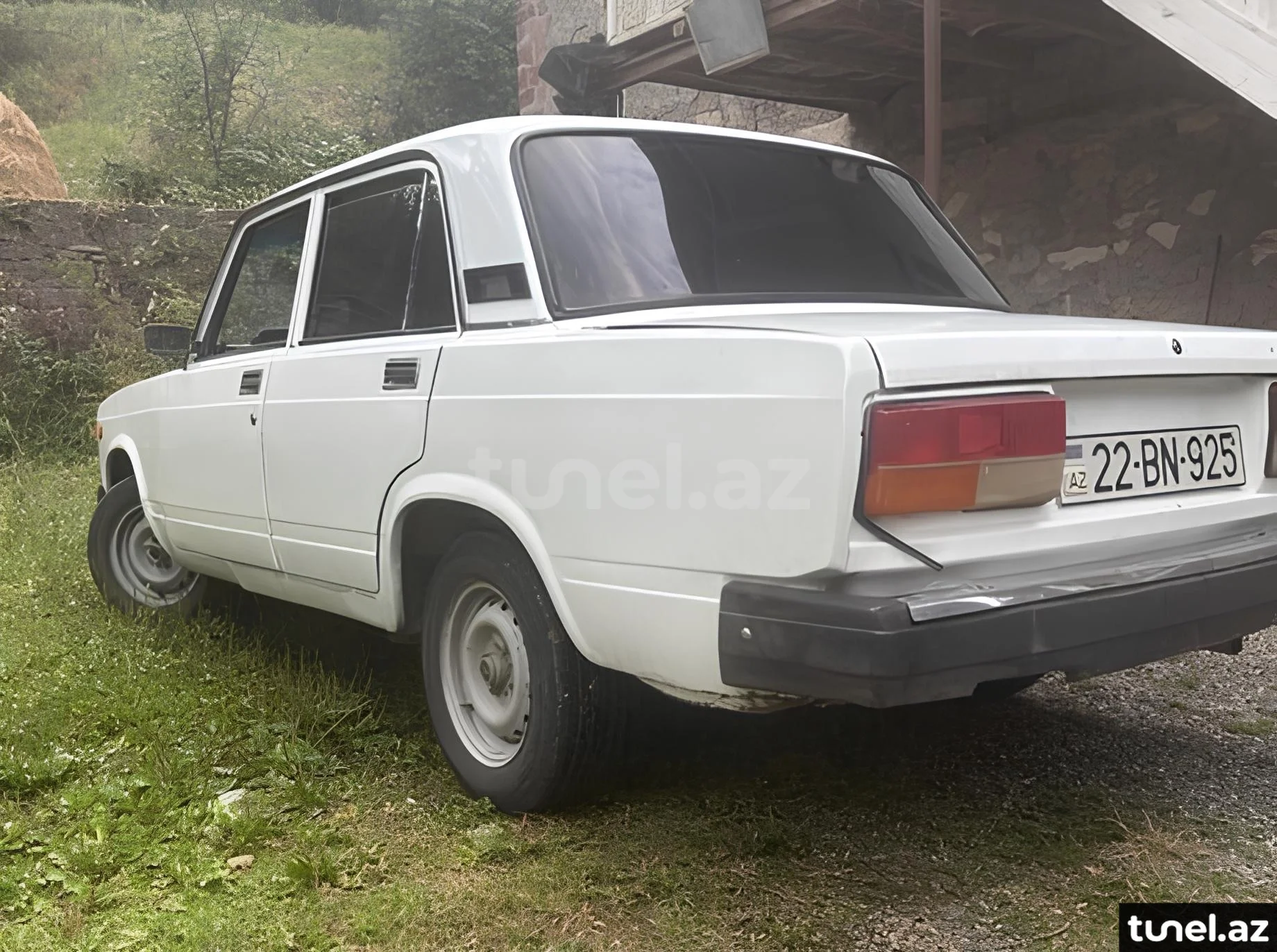 LADA (VAZ) 2107 1998