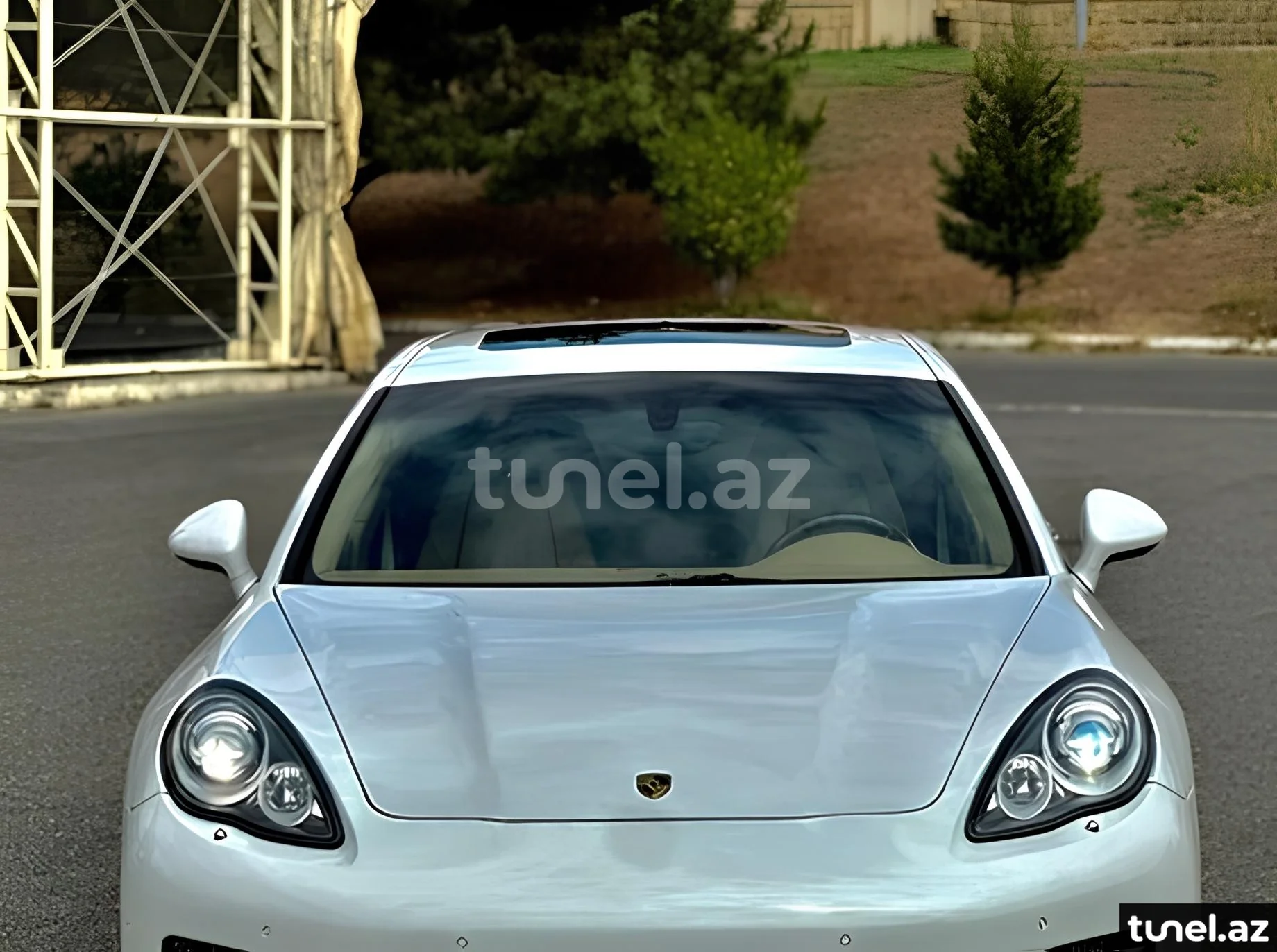 Porsche Panamera 4 2010