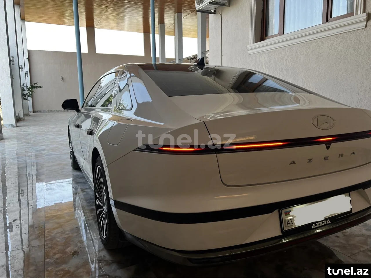 Hyundai Azera 2024