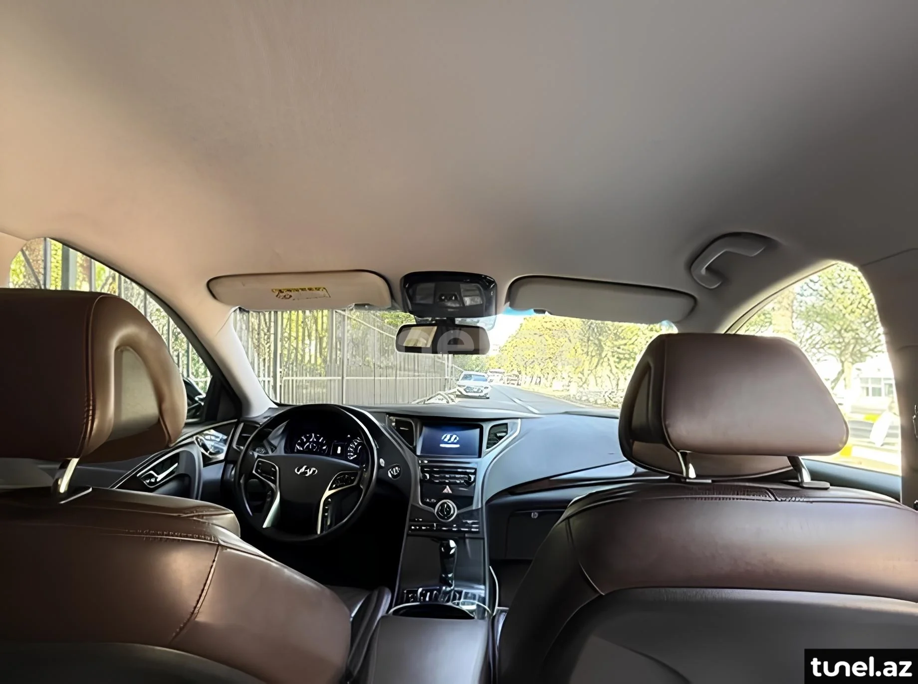 Hyundai Grandeur 2015