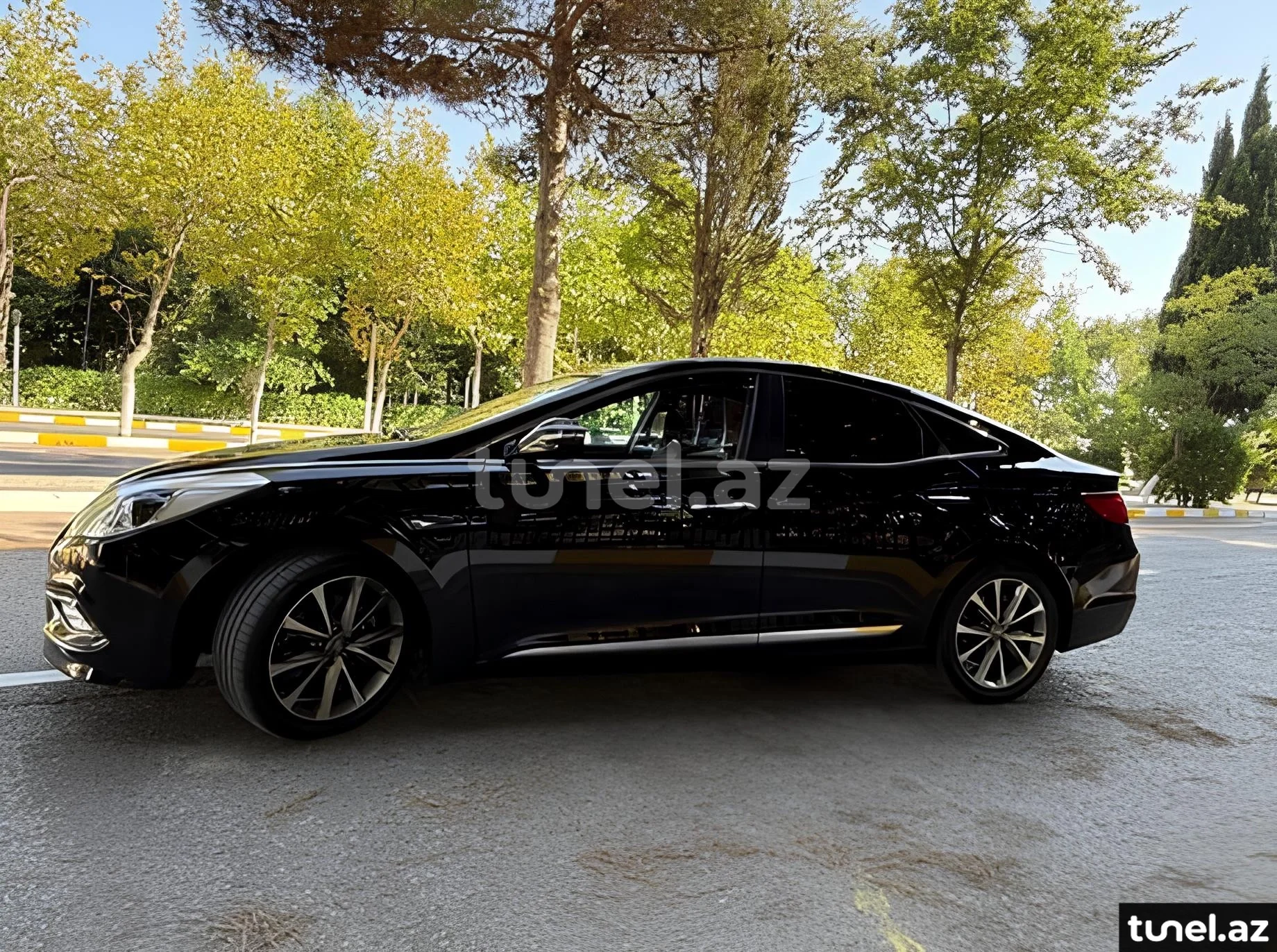 Hyundai Grandeur 2015