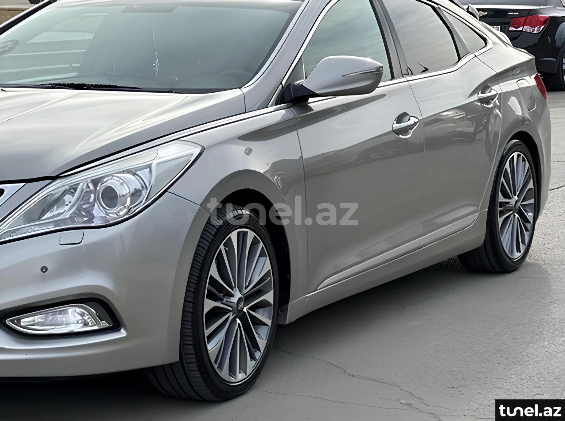 Hyundai Grandeur 2013