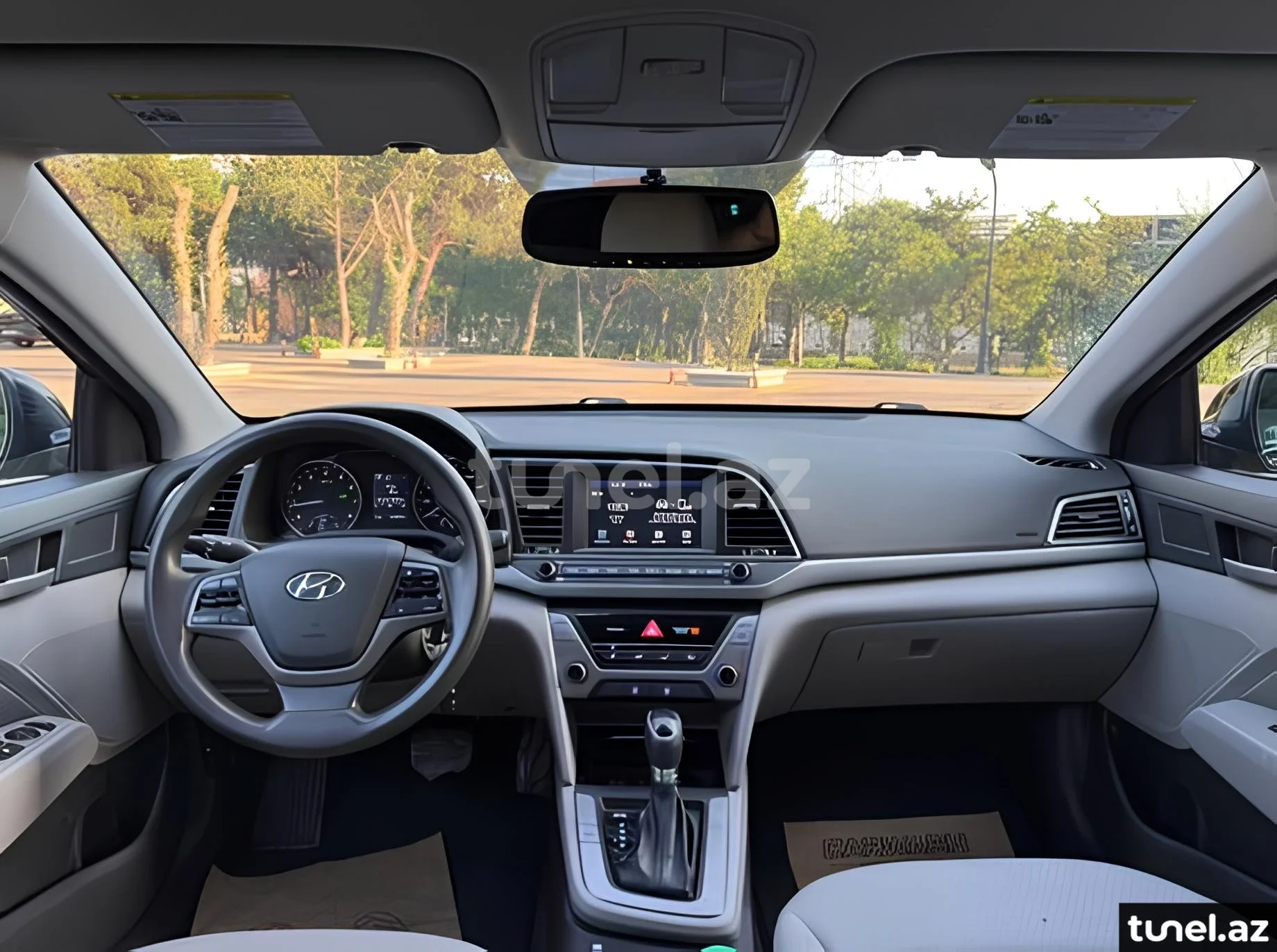 Hyundai Elantra 2018