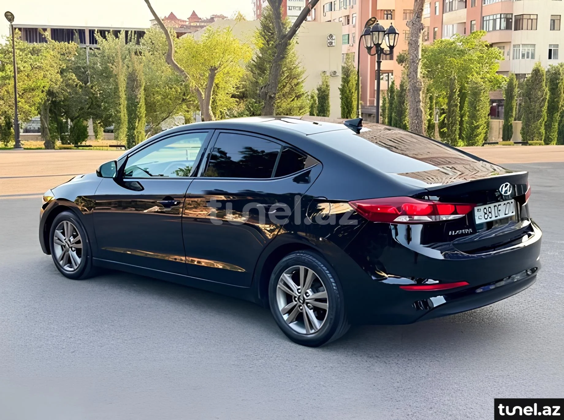 Hyundai Elantra 2018