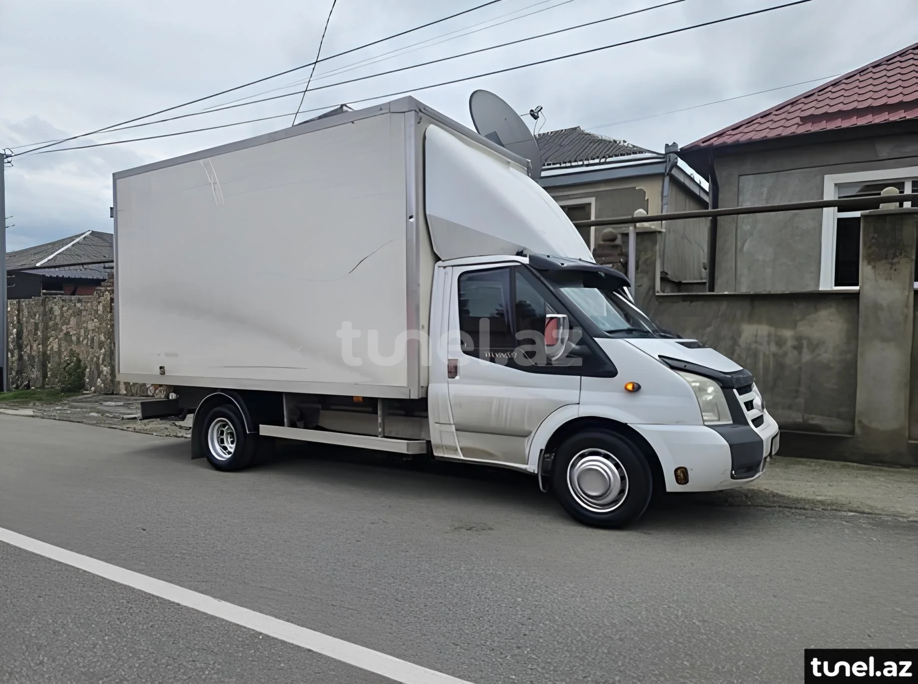 Ford Transit 2011