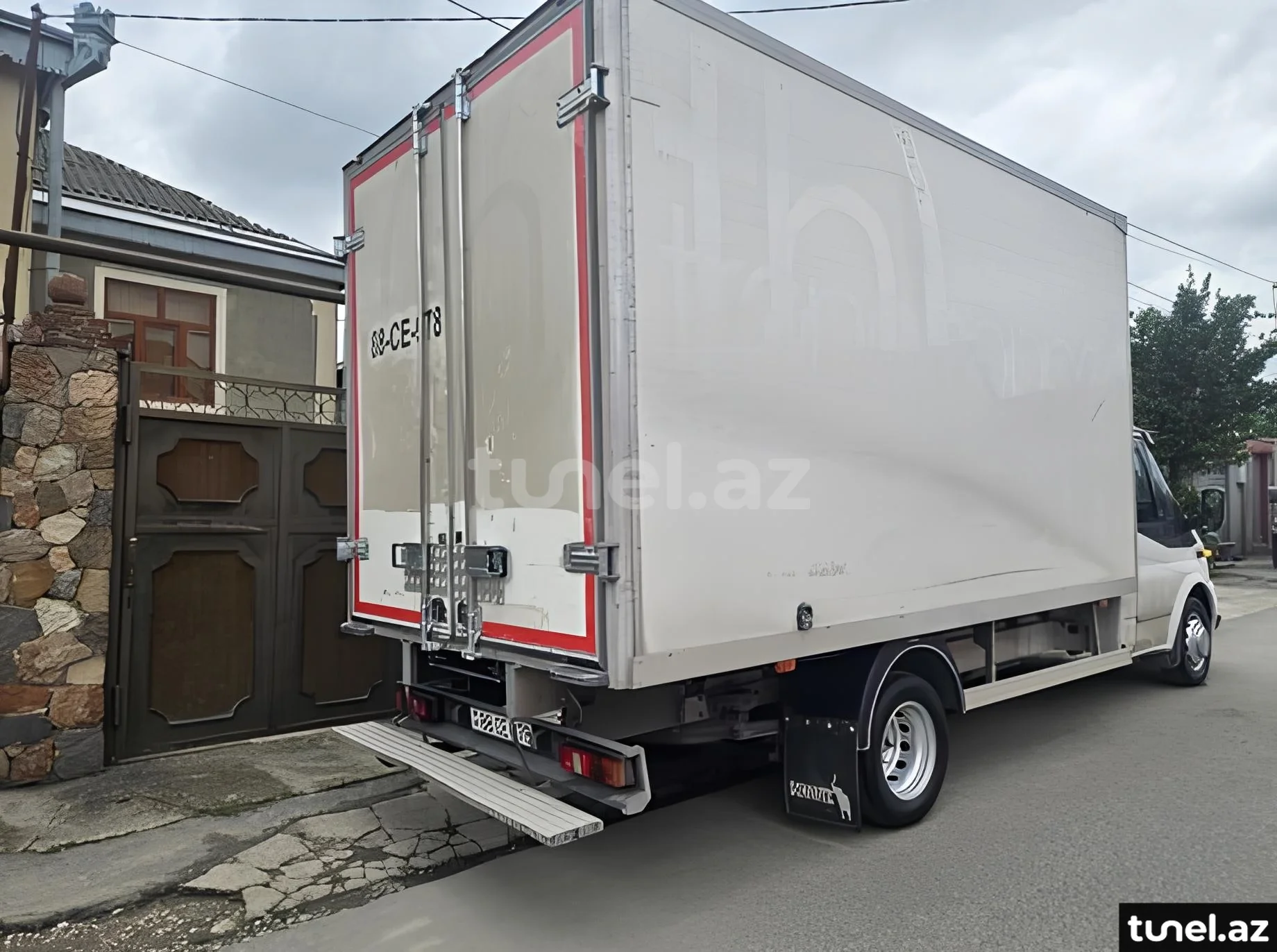 Ford Transit 2011