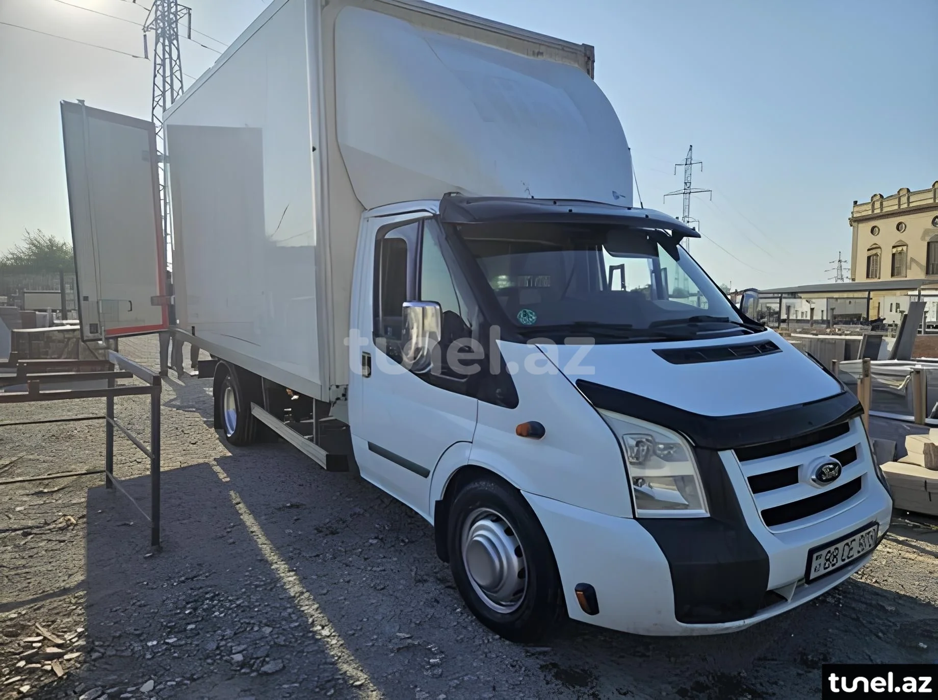 Ford Transit 2011