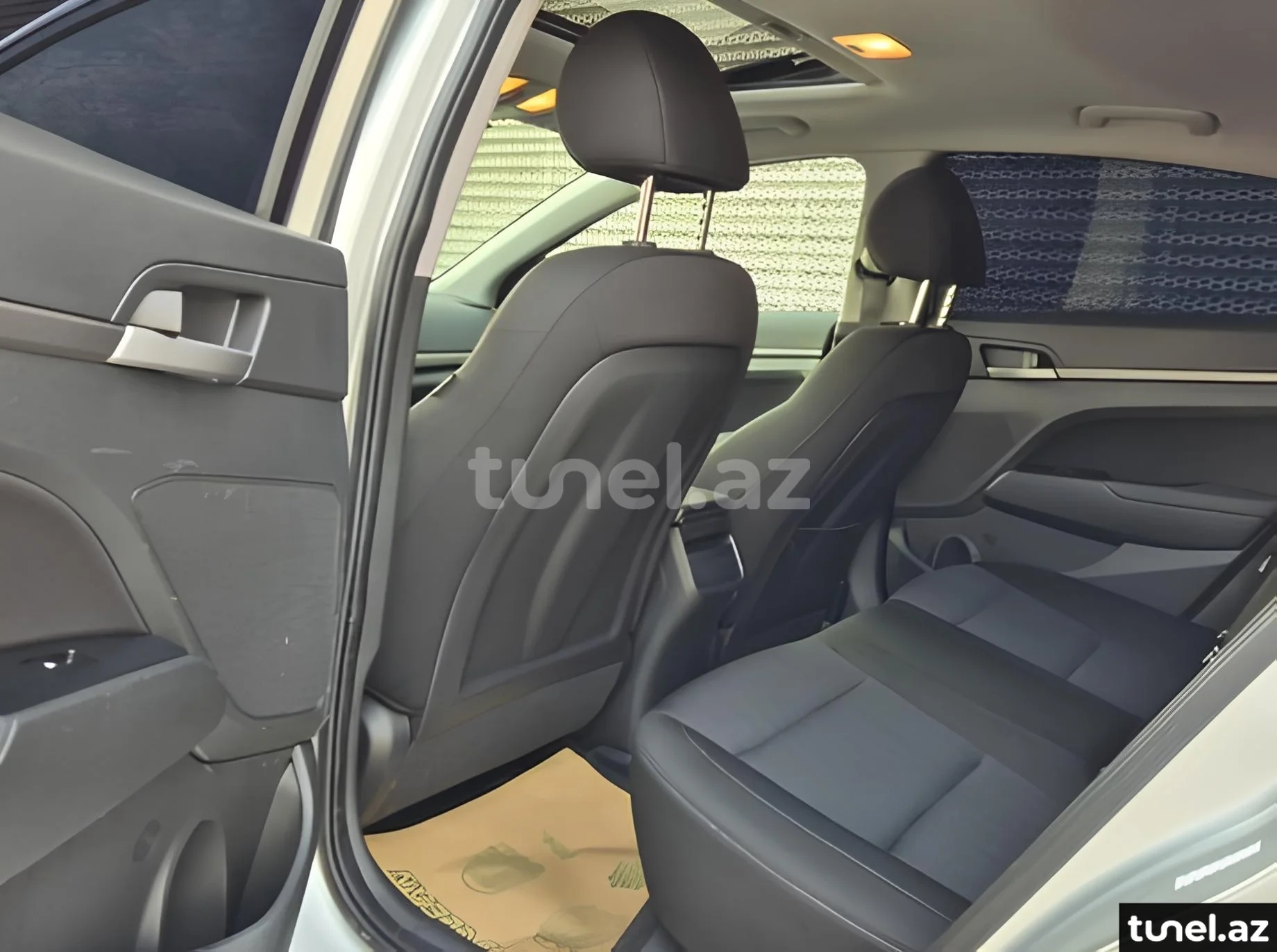 Hyundai Elantra 2017