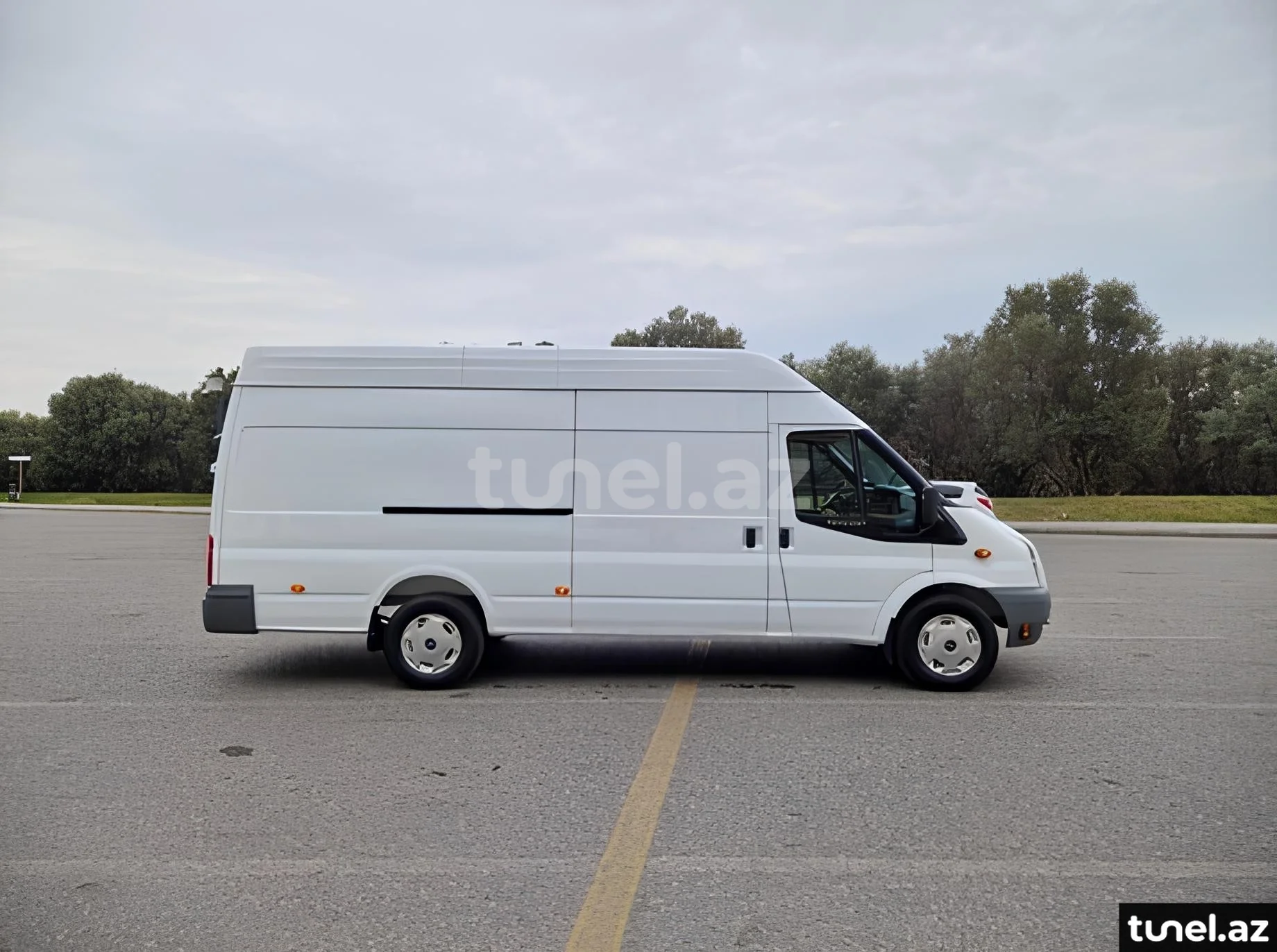 Ford Transit 2011