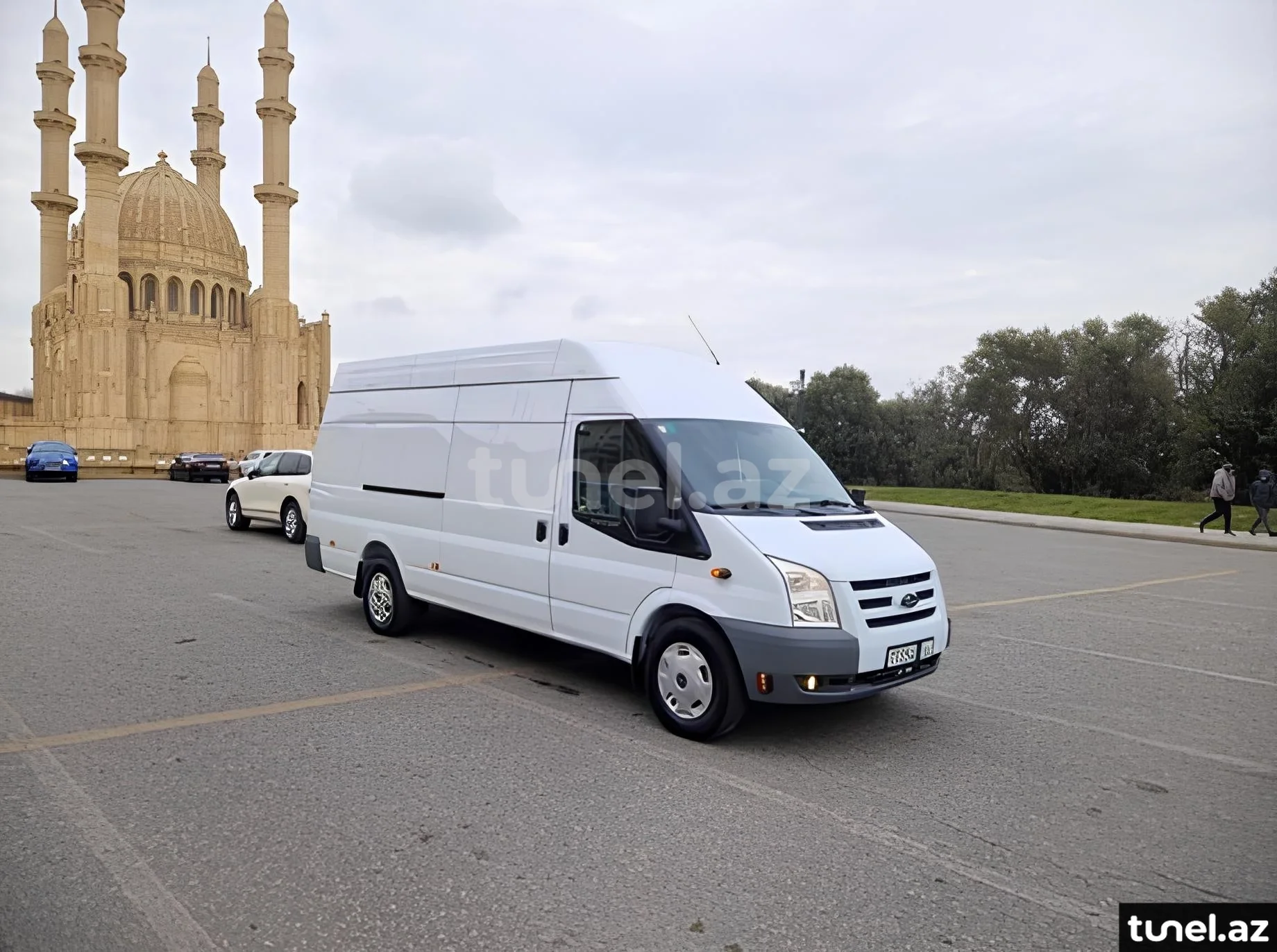 Ford Transit 2011