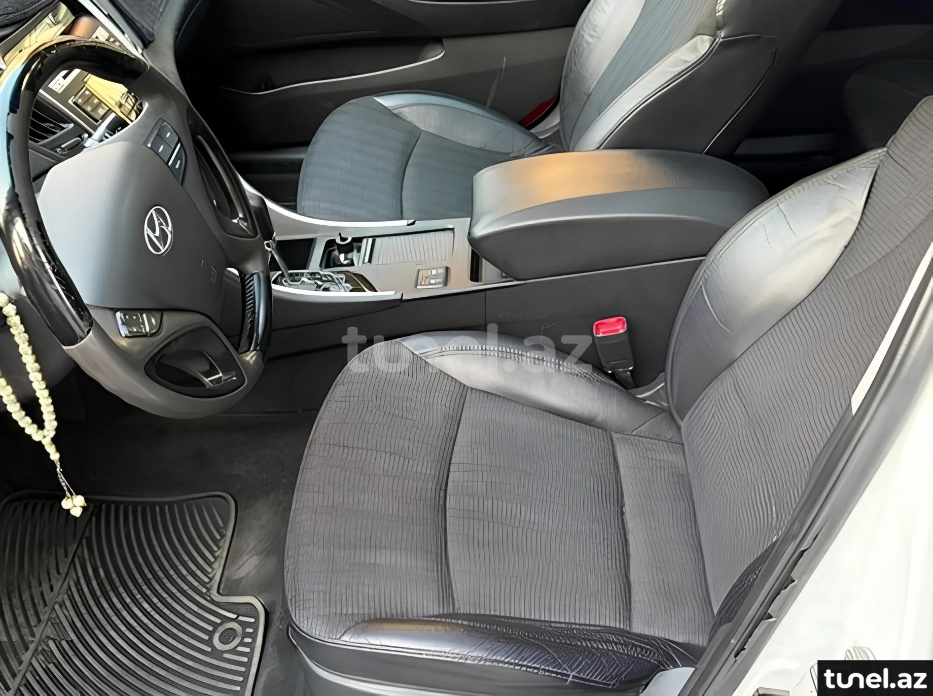 Hyundai Sonata 2012